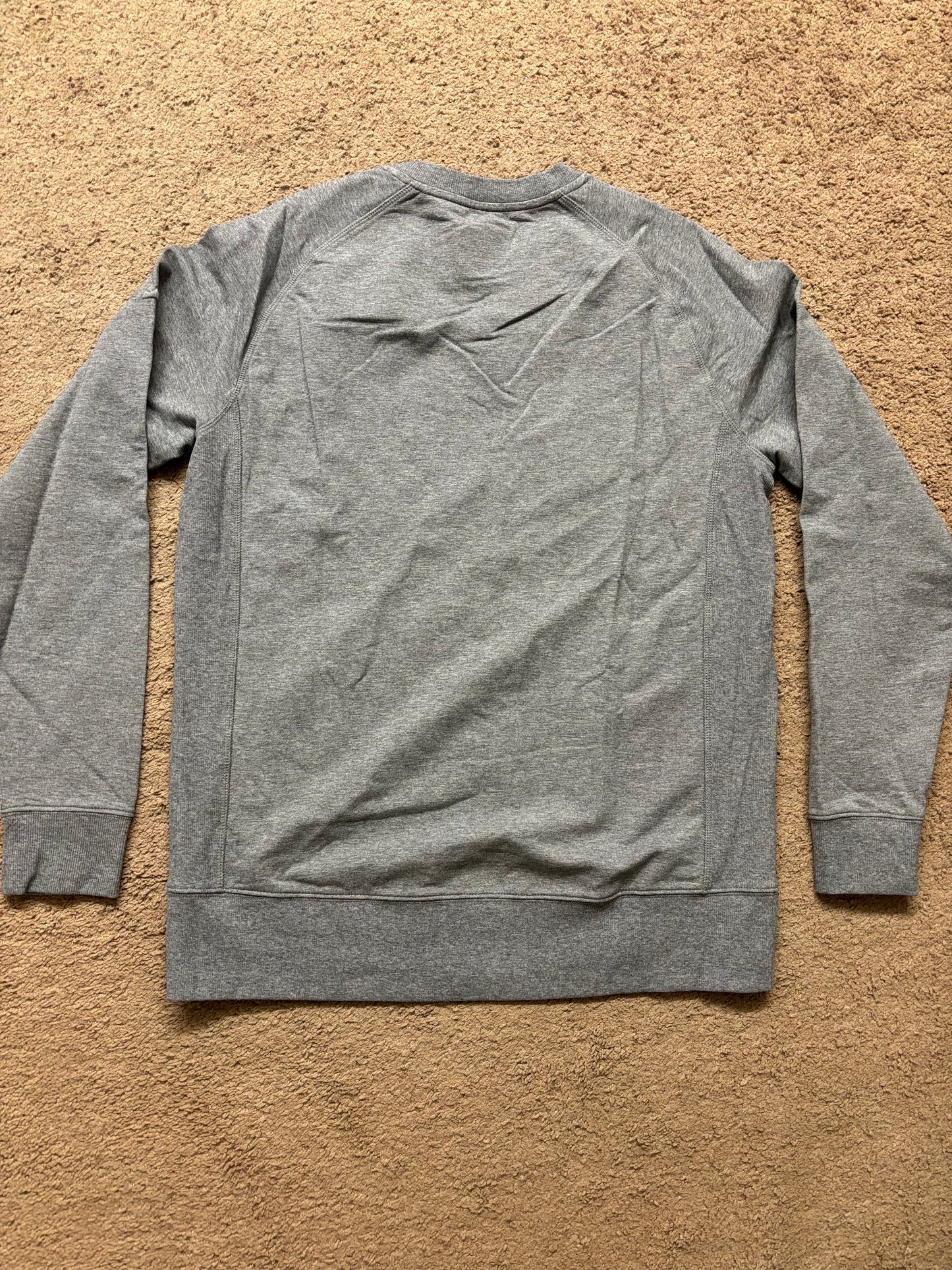 Myles Apparel - crewneck pullover - M
