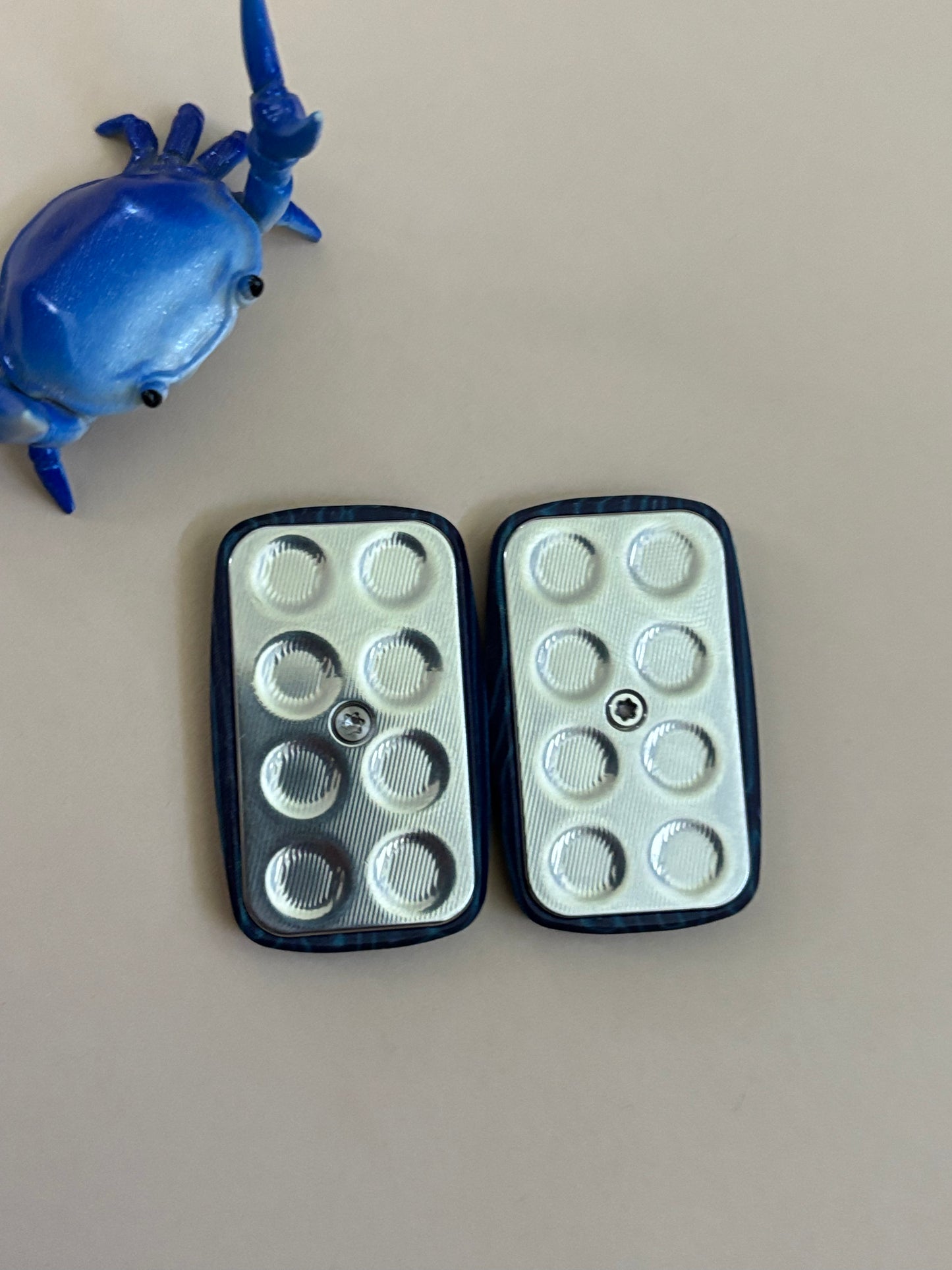 Magnus crazy fiber- arc mini frag slider - with SS plate - fidget toy