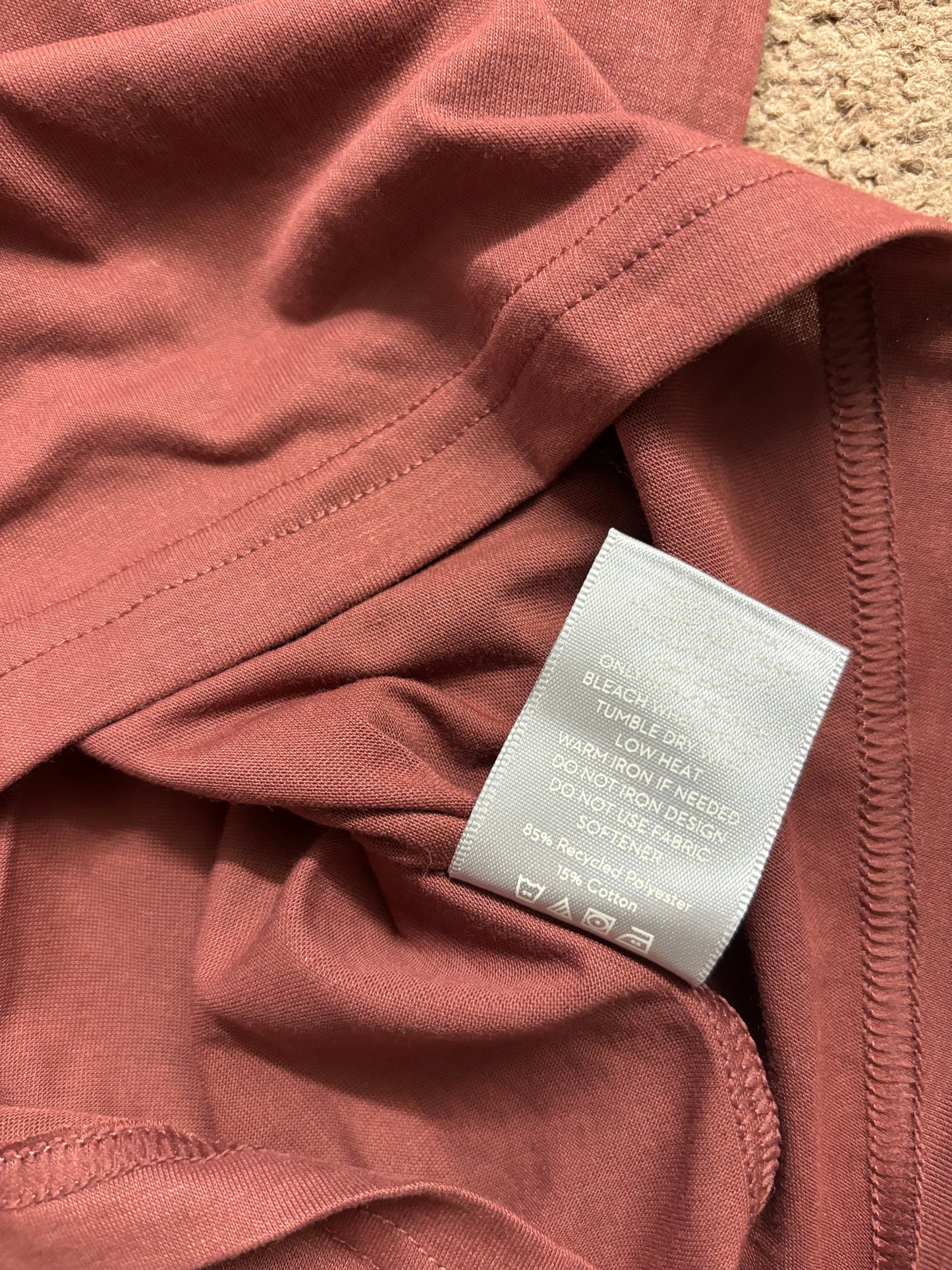 Myles Apparel - v-neck - maroon - small