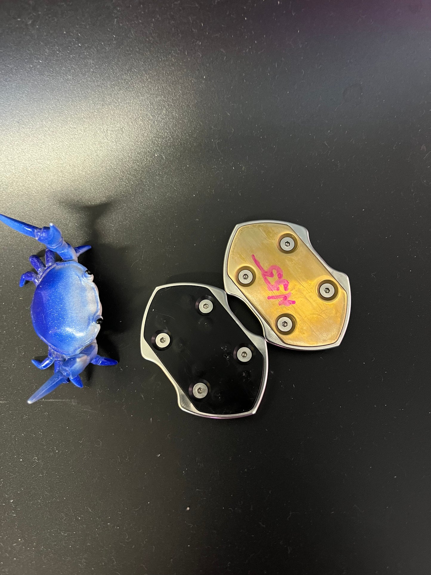 Axiom Apache shift with grip - slider - stainless steel - fidget slider - fidget toy