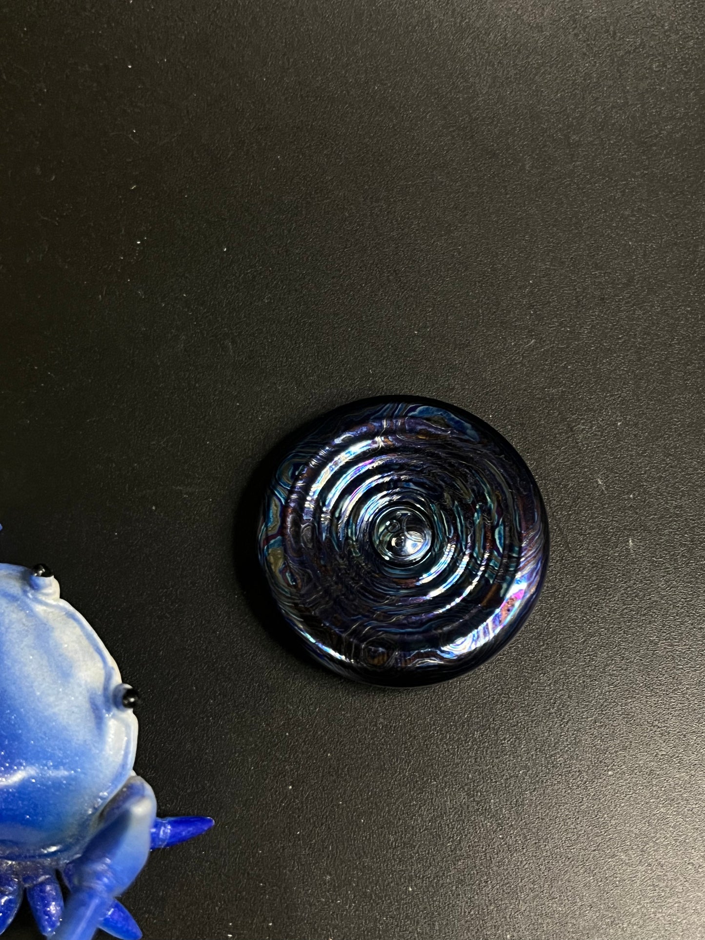 Topc - zircuti - haptic coin / worry stone