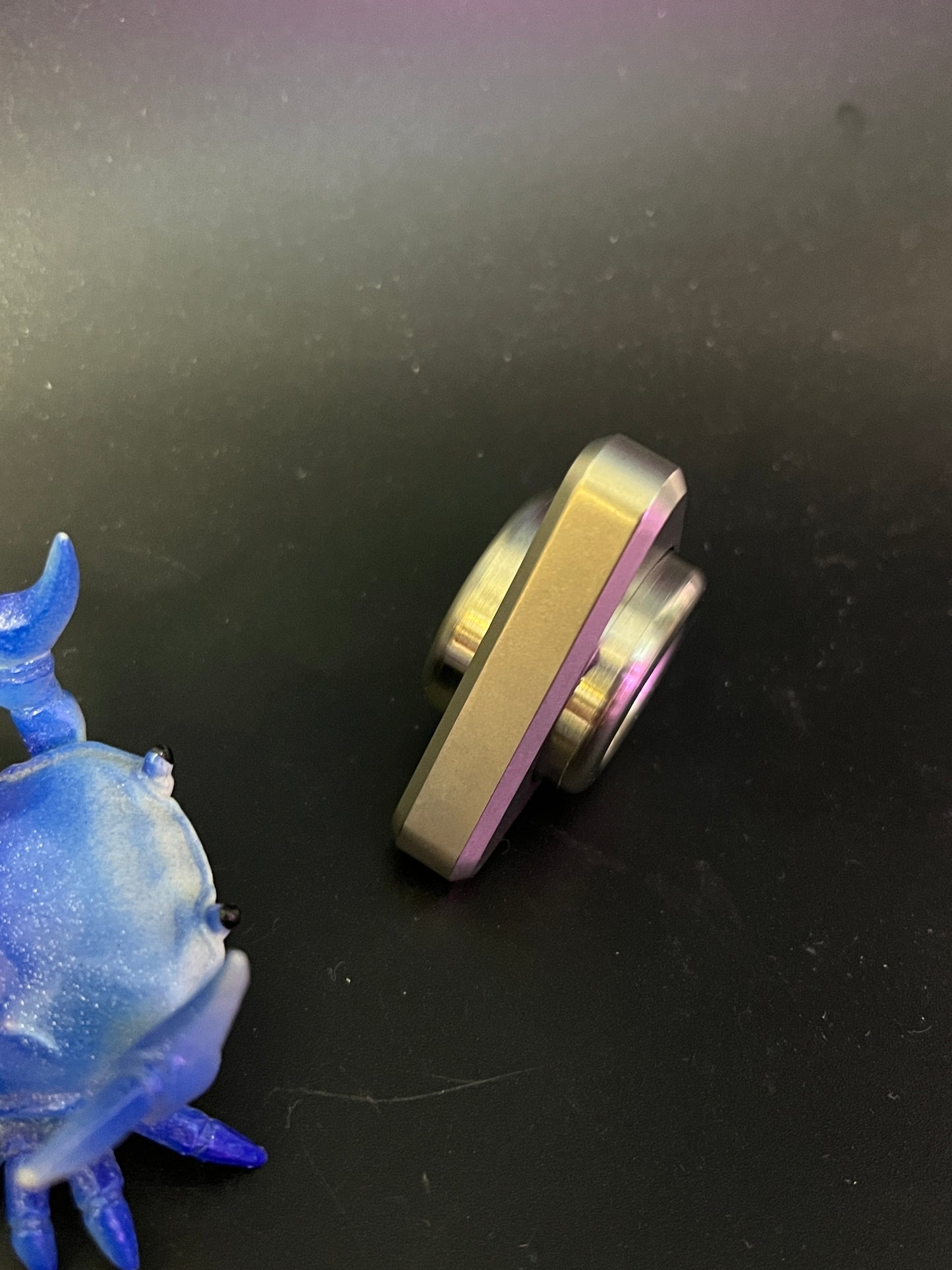 Twoedc - triangle - ss - Fidget spinner