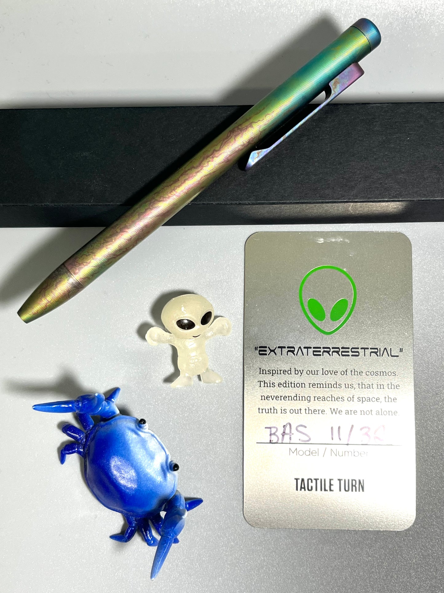 Tactile Turn - extraterrestrial - side click - bolt action pen - short - edc