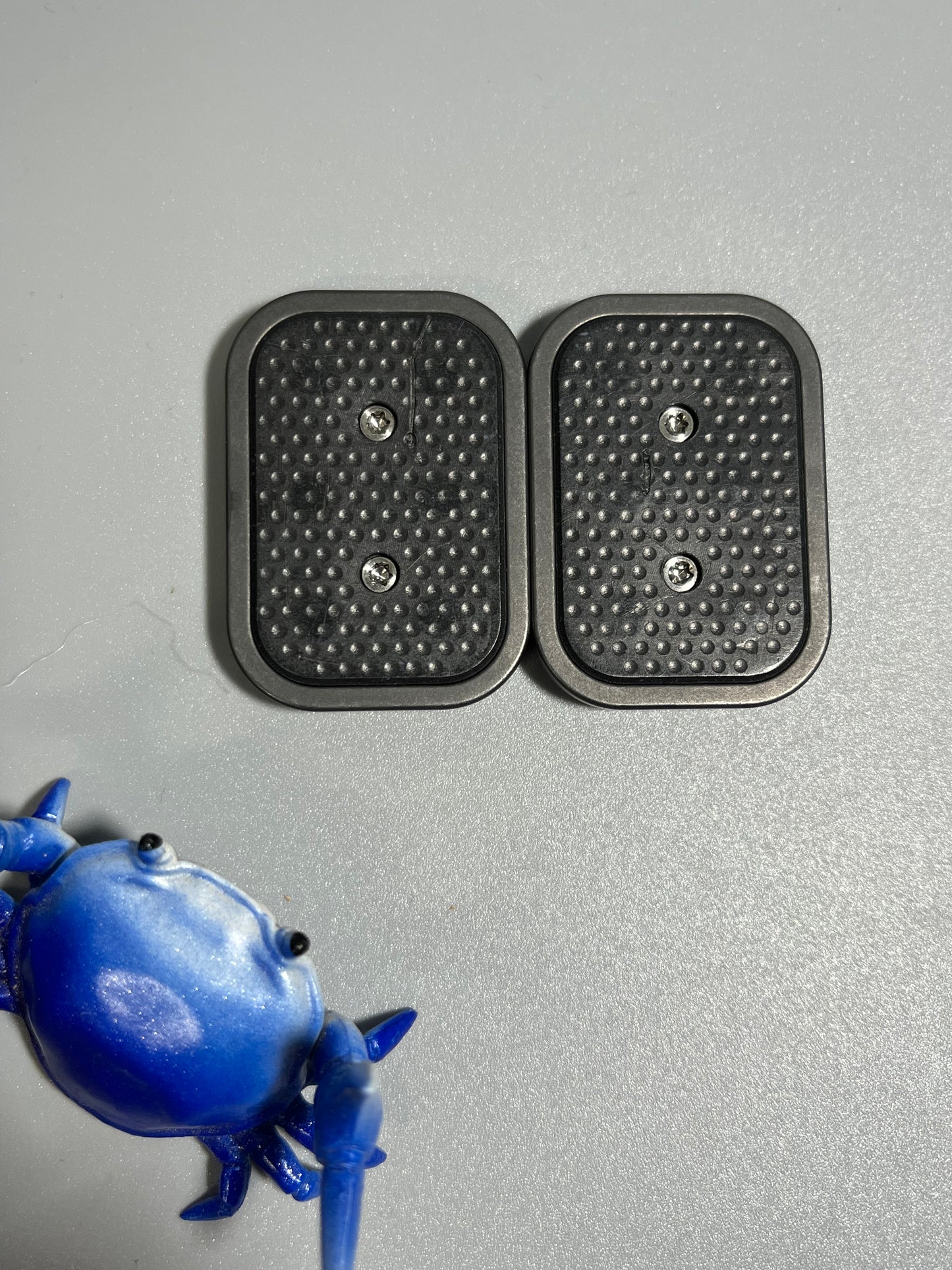Magnus full zirc grenade - slider screw plates