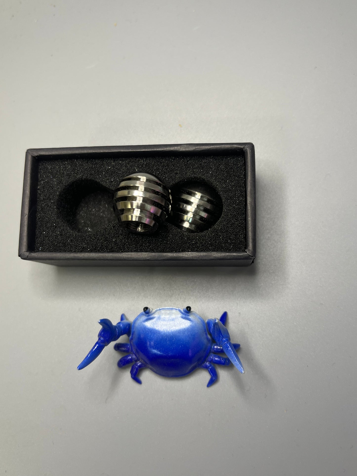 Around Square - knuckle bone - kbone honey dipper -Titanium - fidget toy