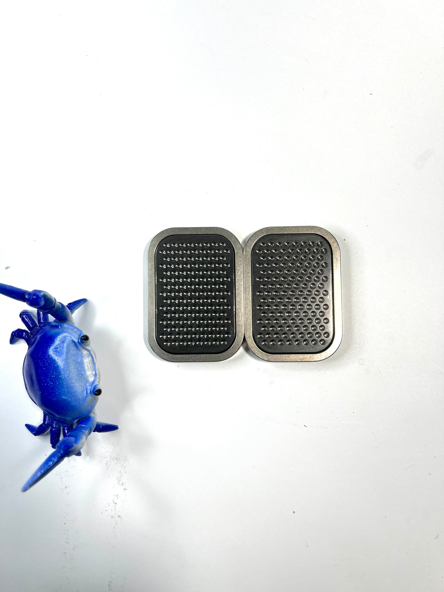 Magnus Titanium crack slider with zirconium plates