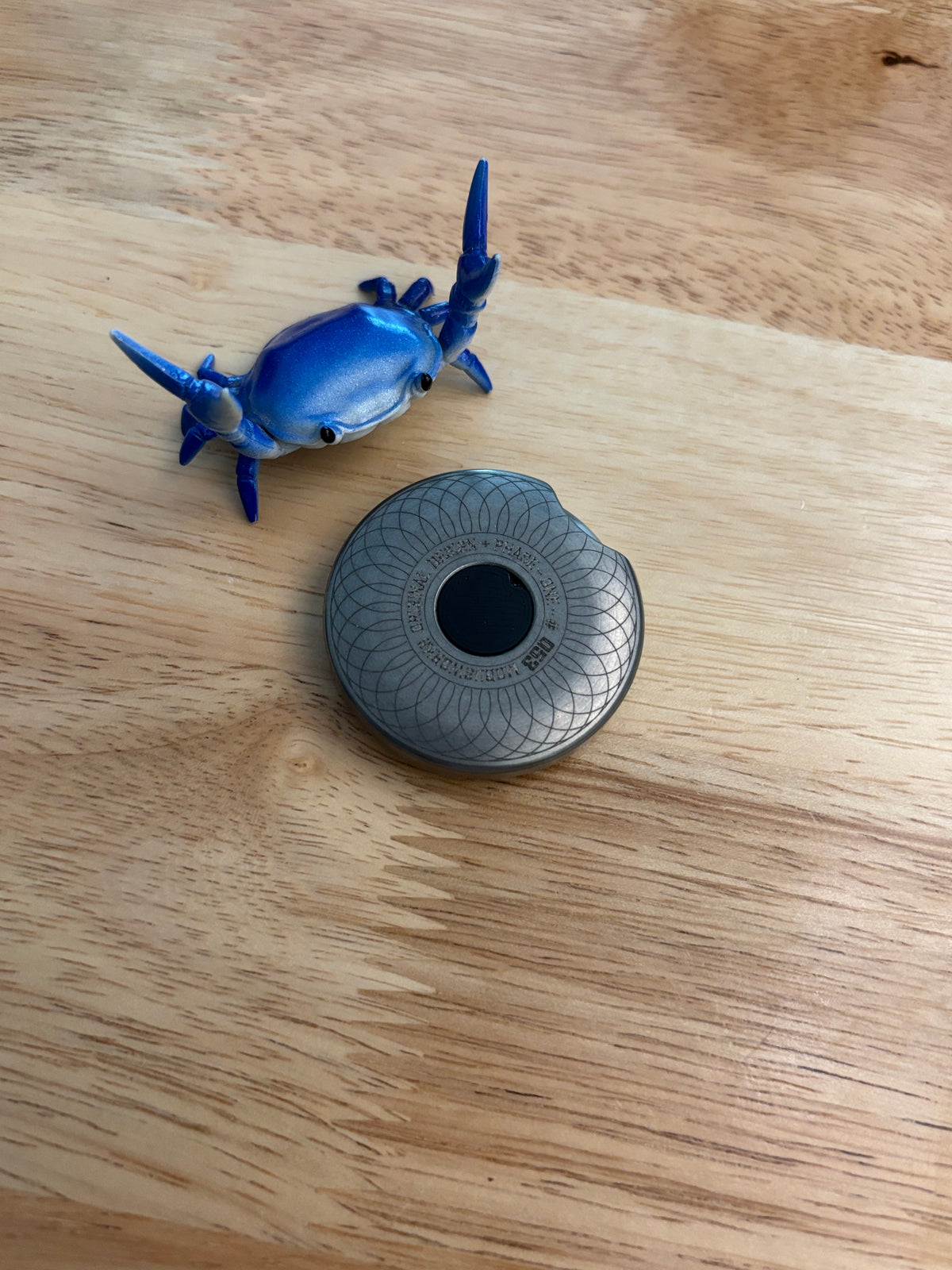 Moduswork Phase One - SS  - Haptic coin - fidget toy