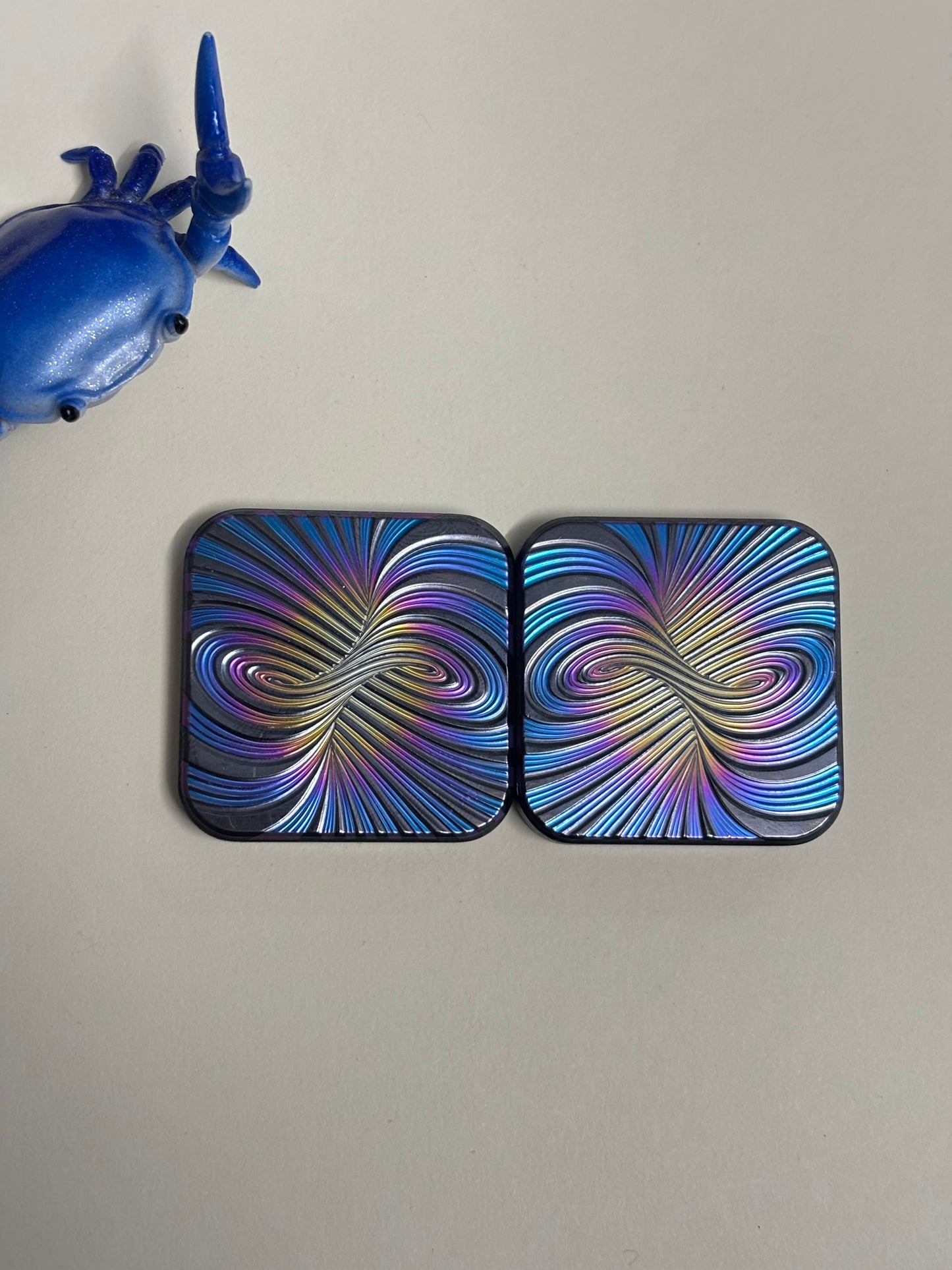 Compoform Horizon 3 x 3 - laser etched titanium slider