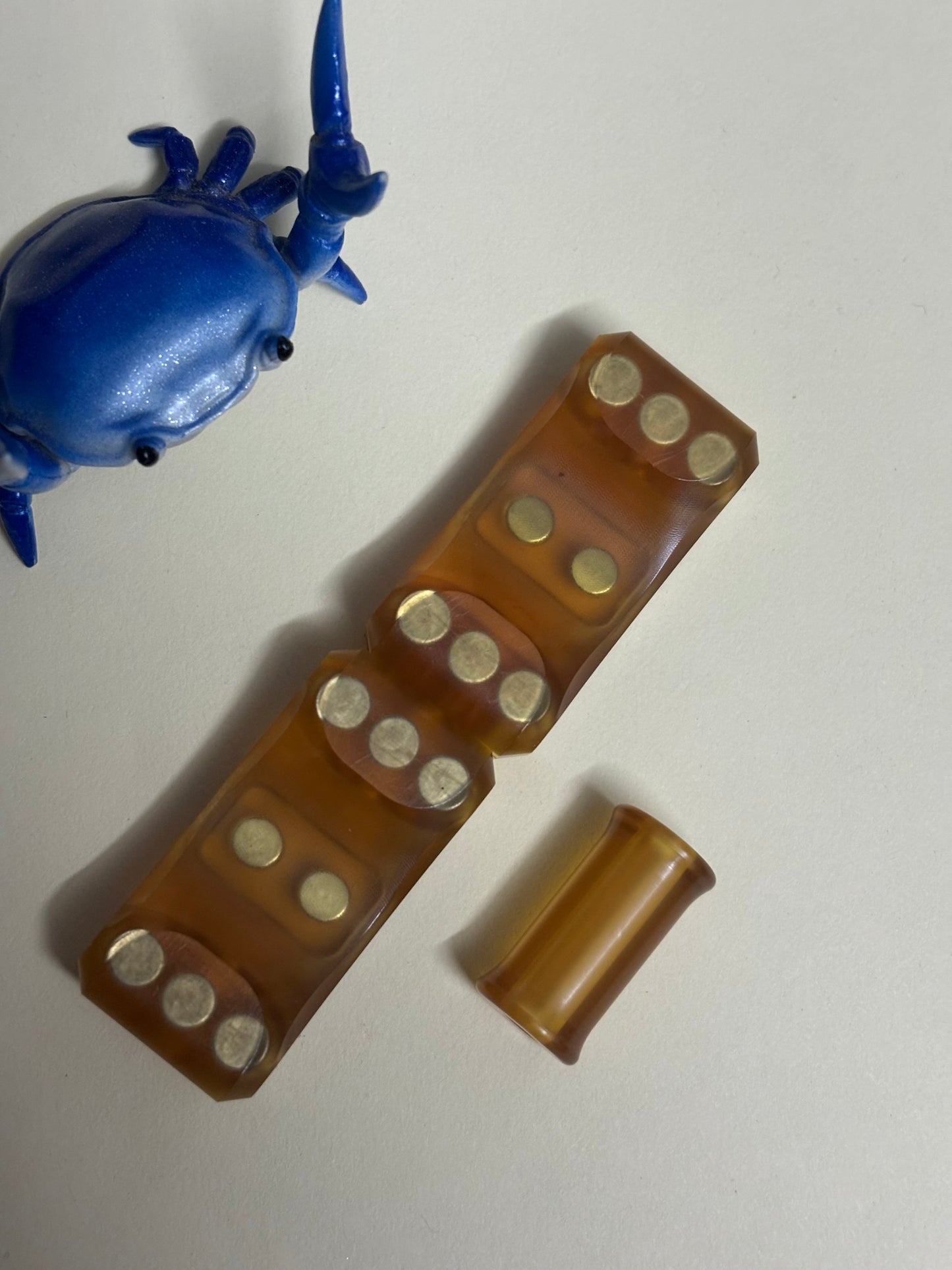 UQH - Gravity clicker  -  Super -  ultem - Fidget toy