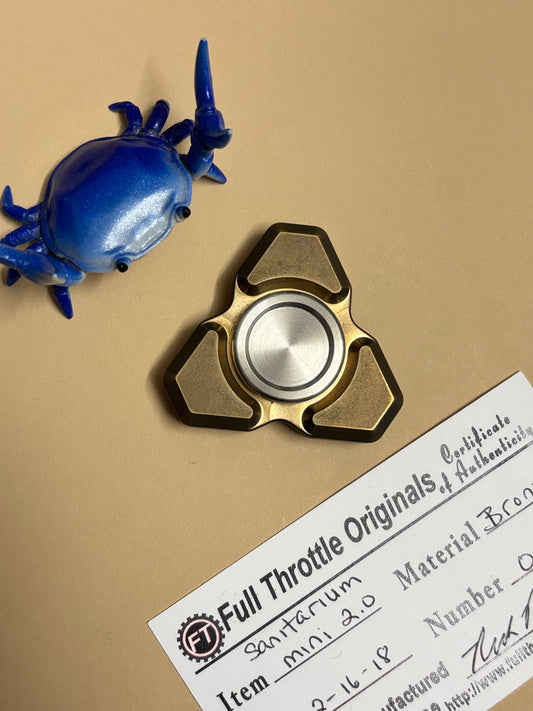 FTO tri sanitarium mini 2.0  - bronze  - fidget spinner - fidget toy