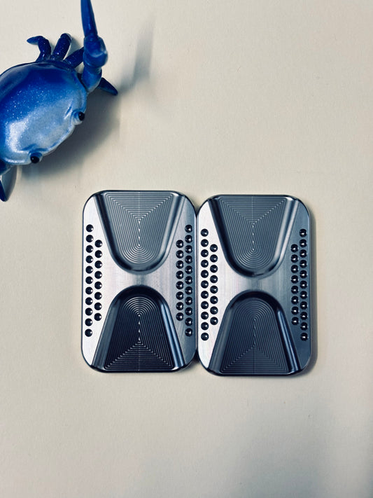 Magnus aero  - slider ti with ss screw in plates - fidget toy