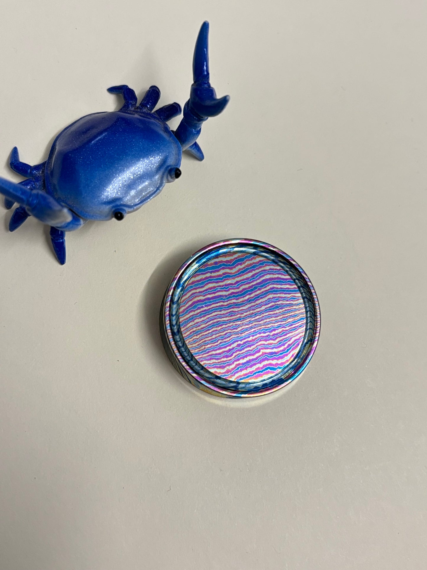 Umburry - tidama midsize - haptic coin - fidget toy