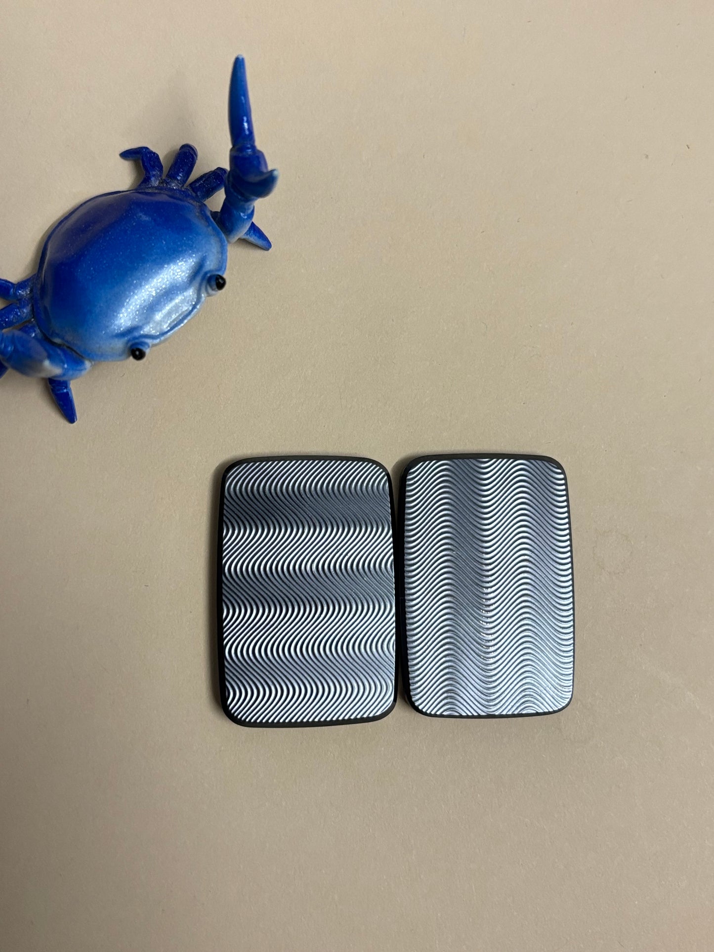 Compoform V3 - laser etched titanium slider – Plants Wake You Up