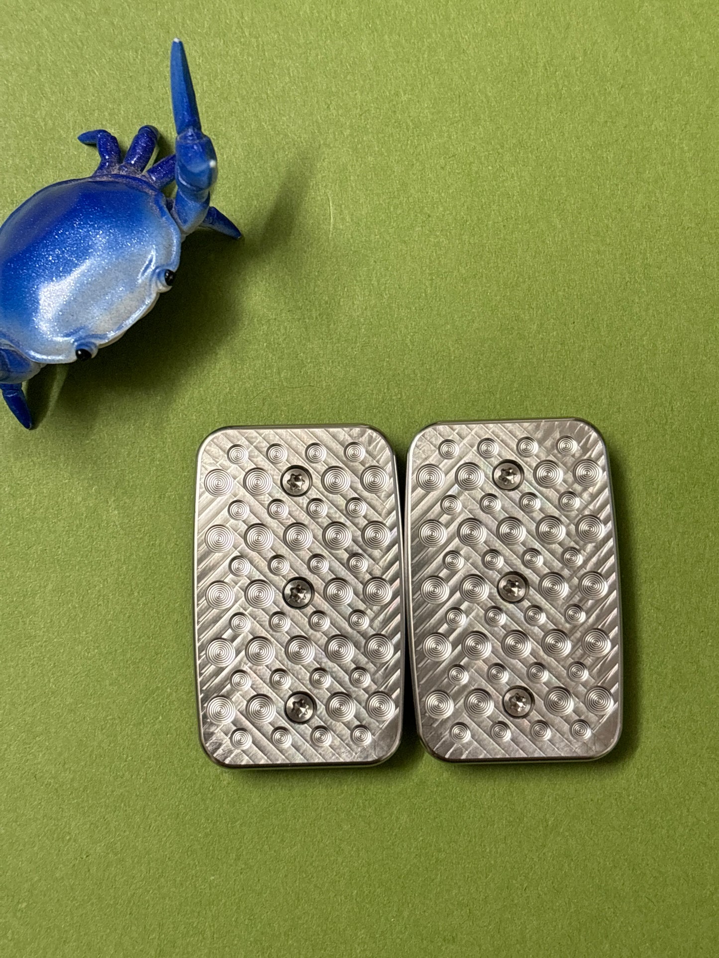 Magnus maglab Rib  - crazy fiber with SS plate - fidget toy