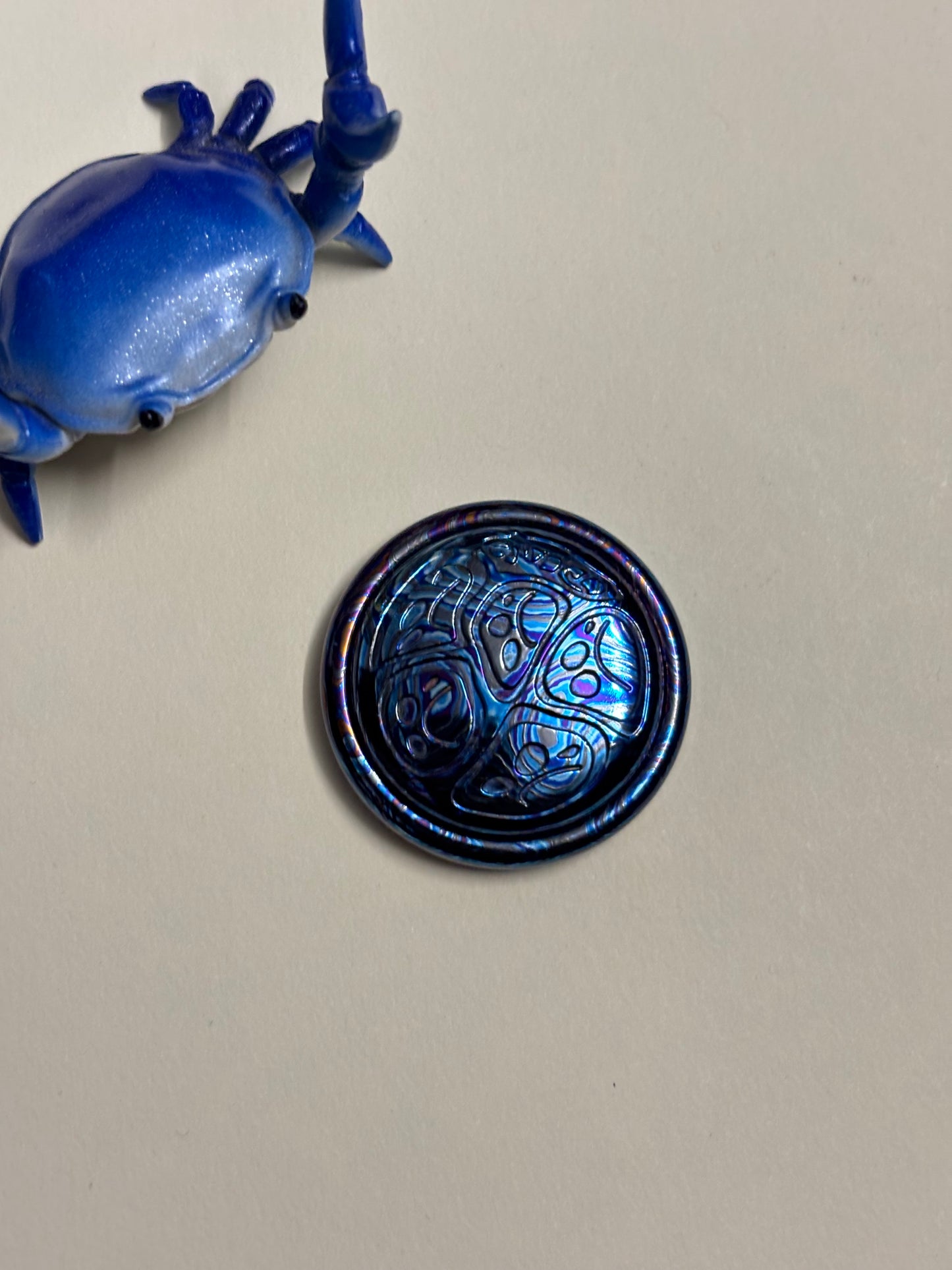 Topc - zircuti - haptic coin / worry stone