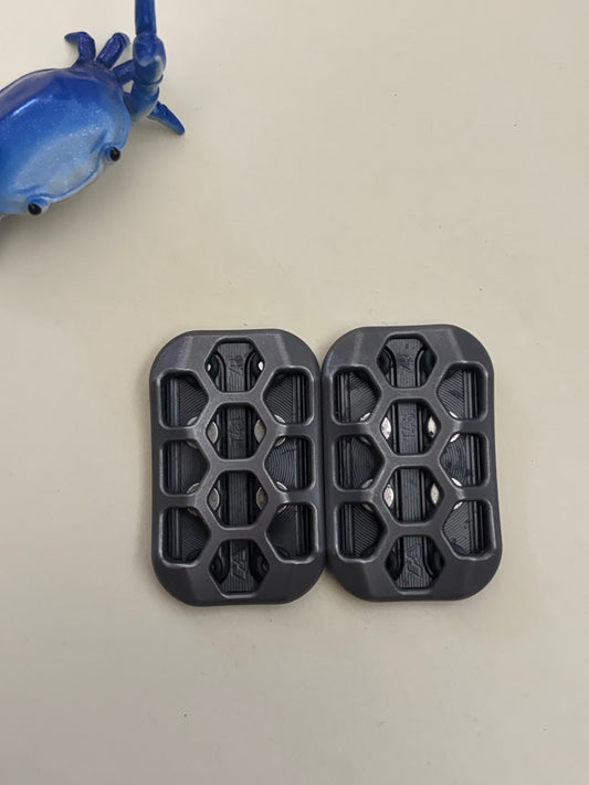 Magnus hex toad - Ti/zirc plates  - fidget toy