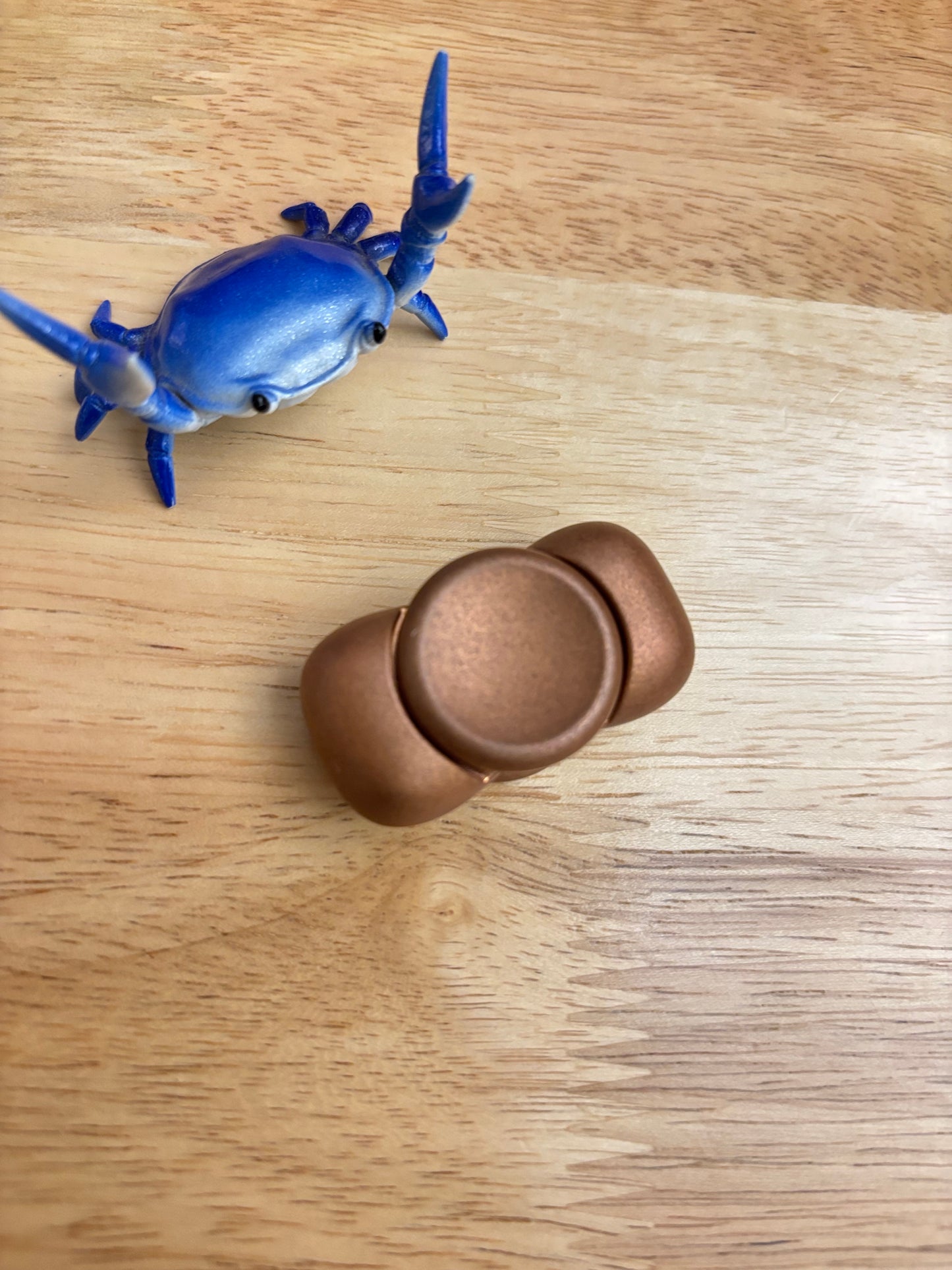 LIC EDC - Roo Roo - copper - fidget spinner  - fidget toy