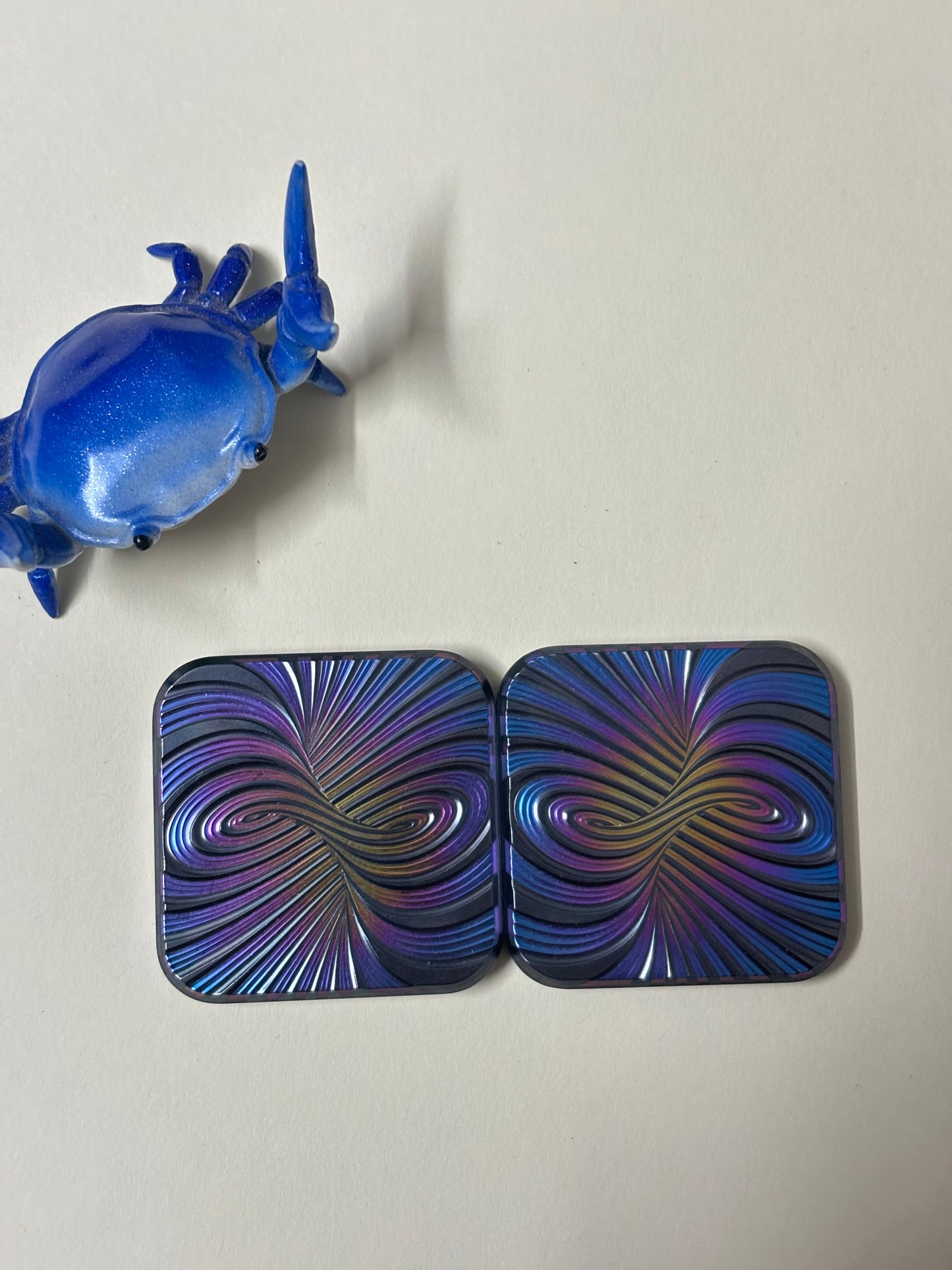 Compoform Horizon 3 x 3 - laser etched titanium slider