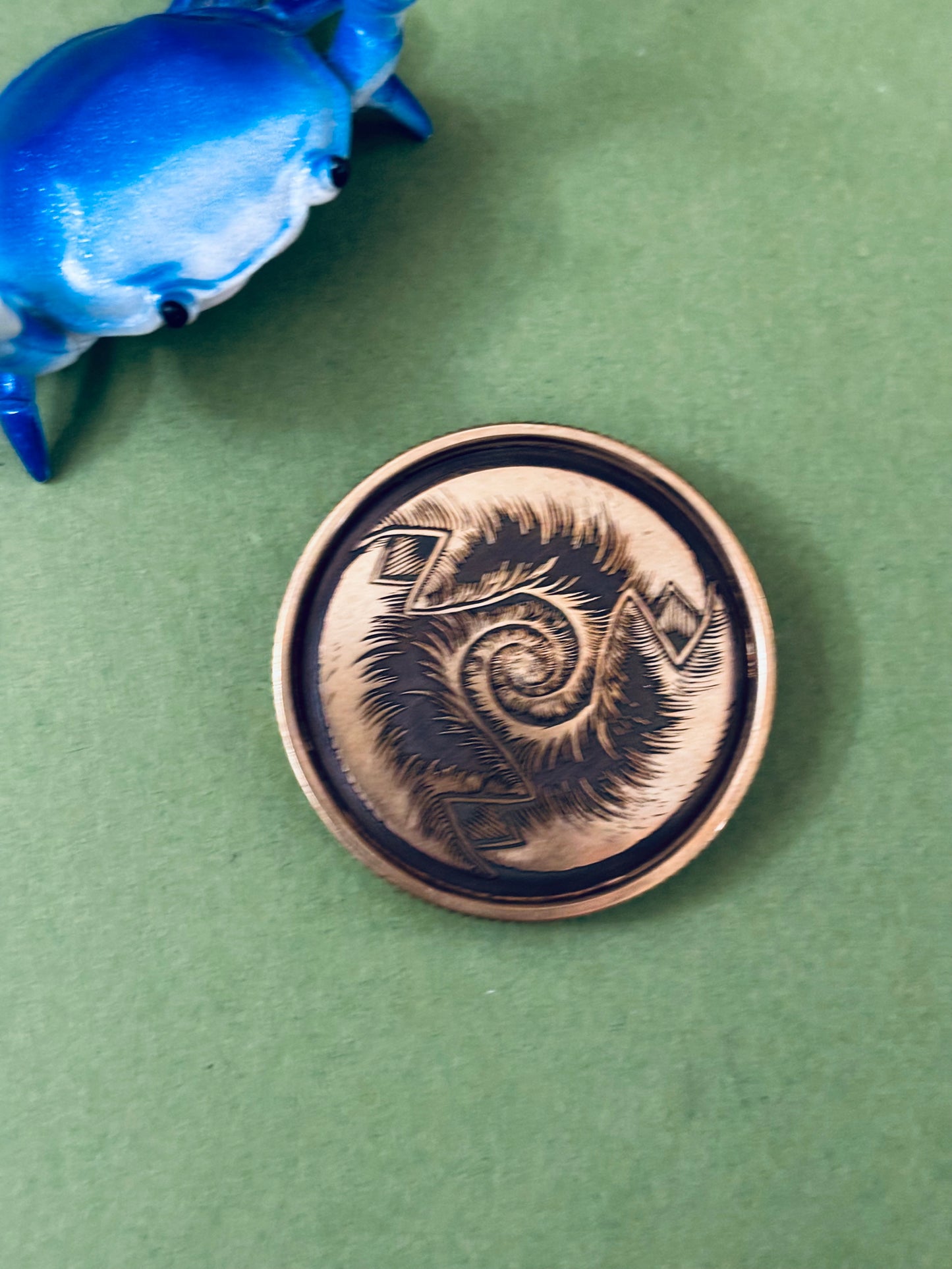 Tyler wolf Shai-hulud Spinner Coin - Brass - fidget toy