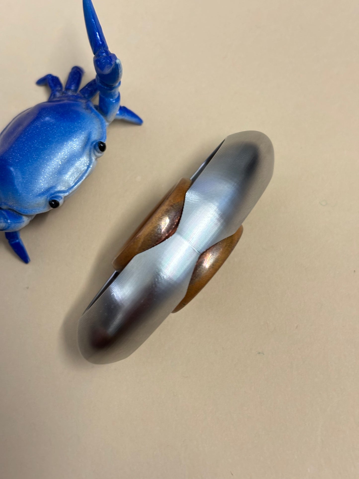 Sacred spin - Reed - Stainless steel with CU button - fidget spinner fidget toy