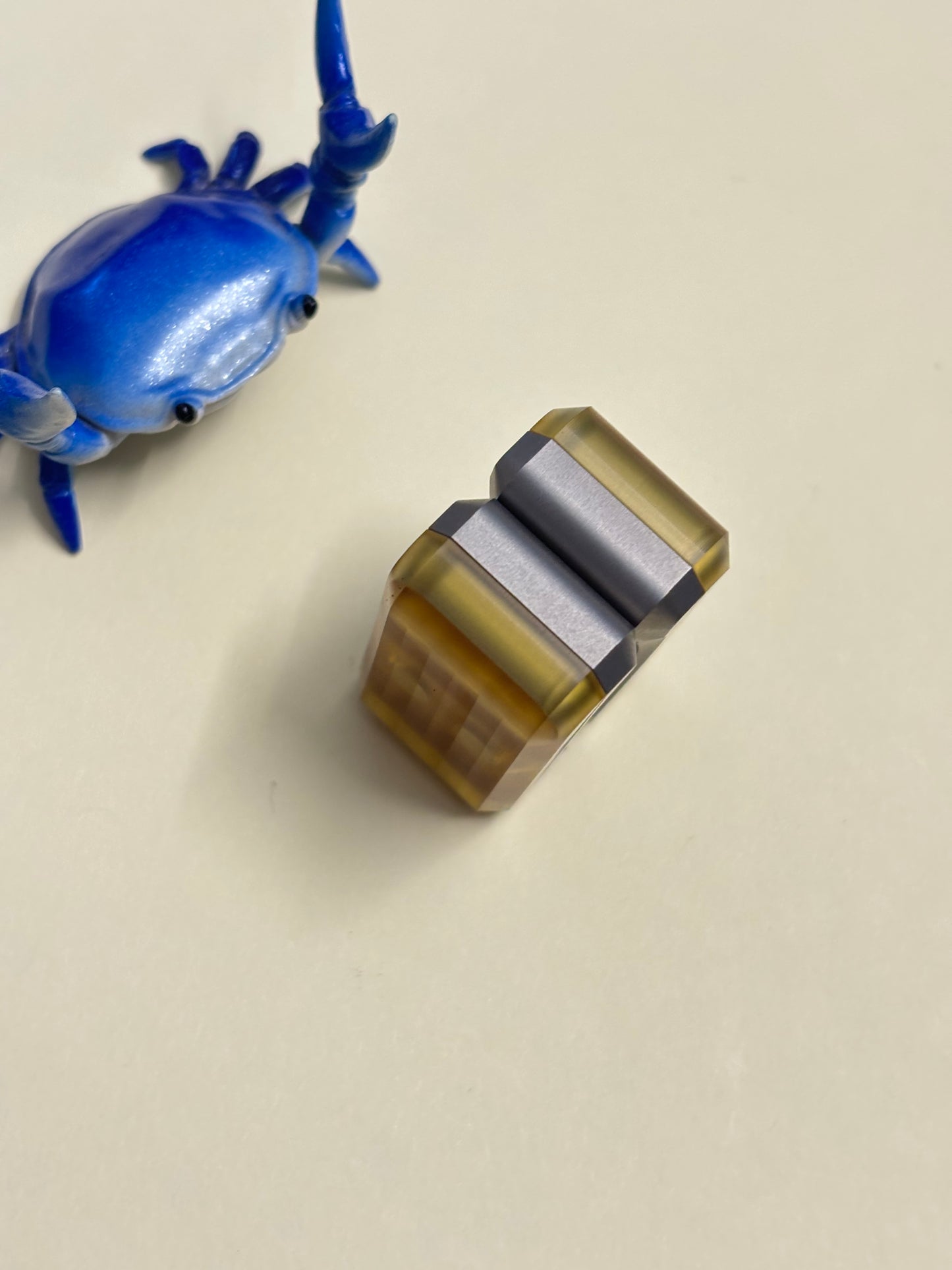 UQH - Gravity clicker  -  Super G - Hybrid Ultem/TI - Fidget toy