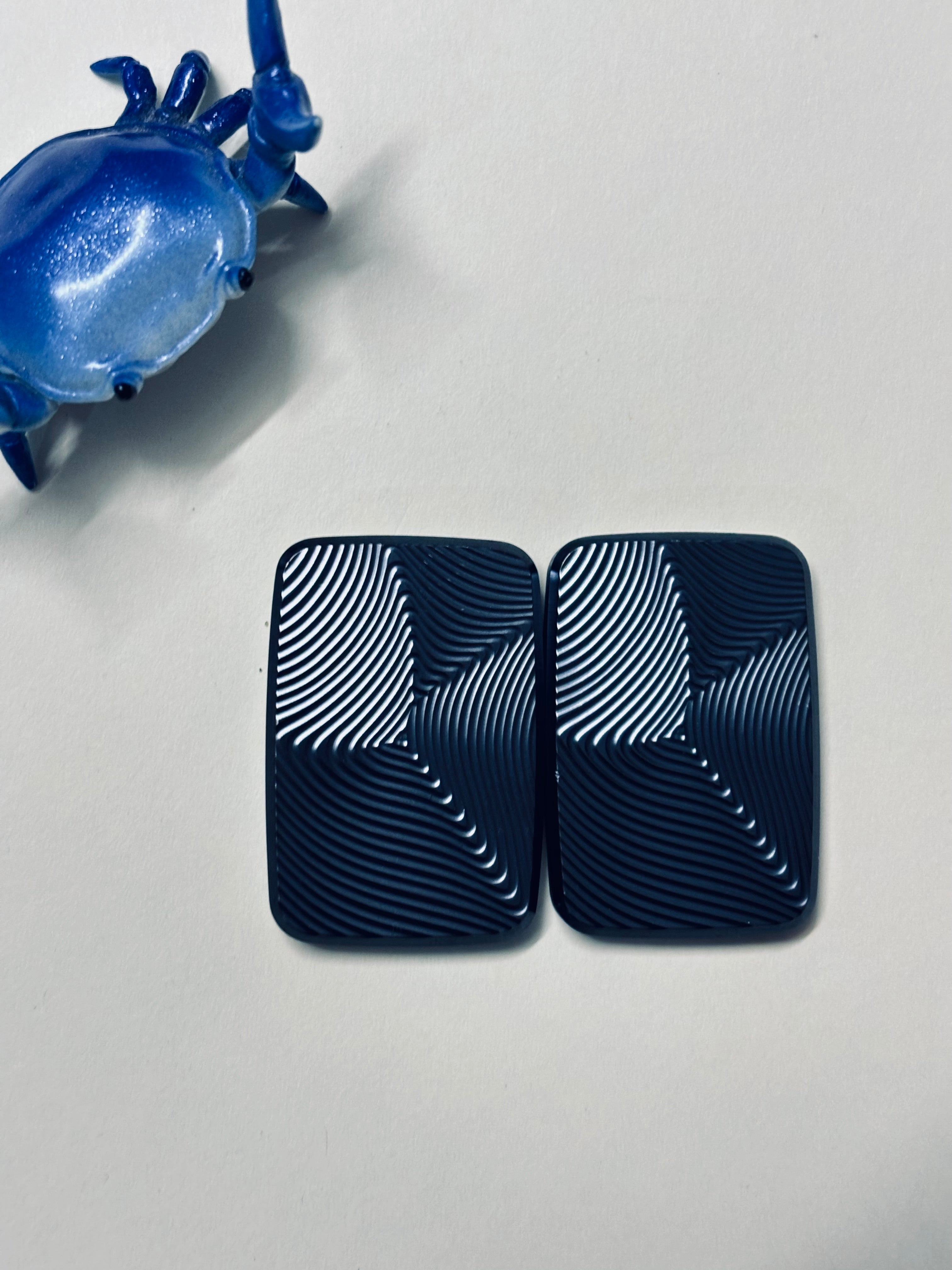 Compoform V3 - laser etched titanium slider – Plants Wake You Up