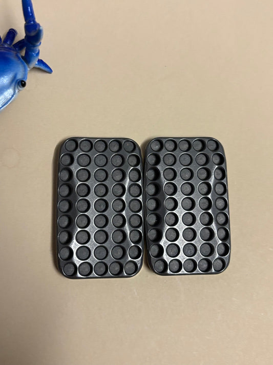 Magnus maglab toad dimple - zirc with SS plate - fidget toy