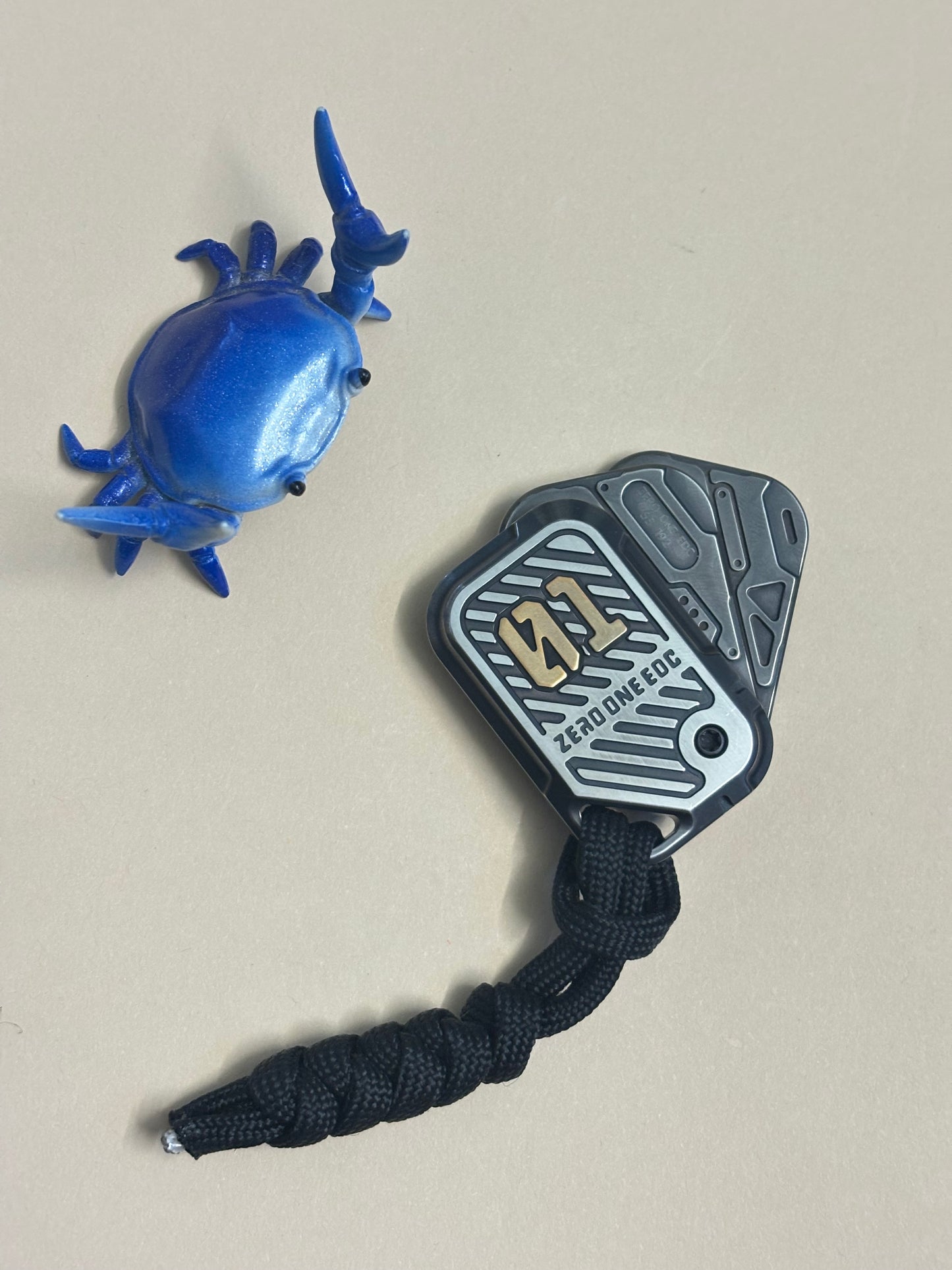 Zero One Edc - Pop 2.0 zirc- fidget toy