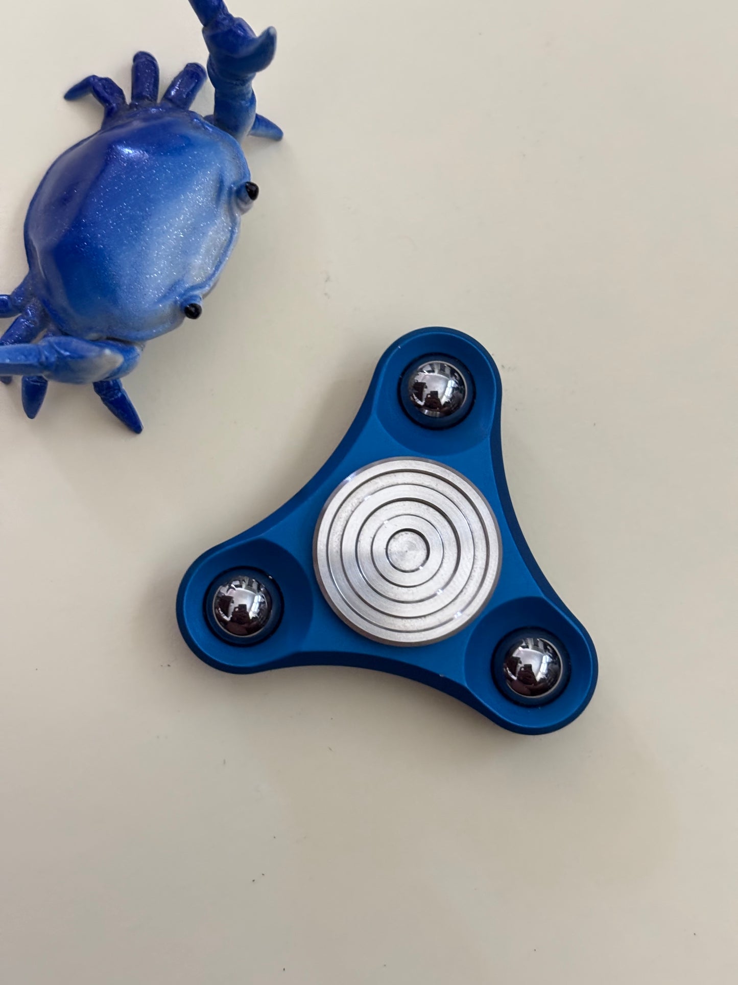 Focuswork micro axis - aluminum with tungsten balls  - fidget spinner - Fidget toy
