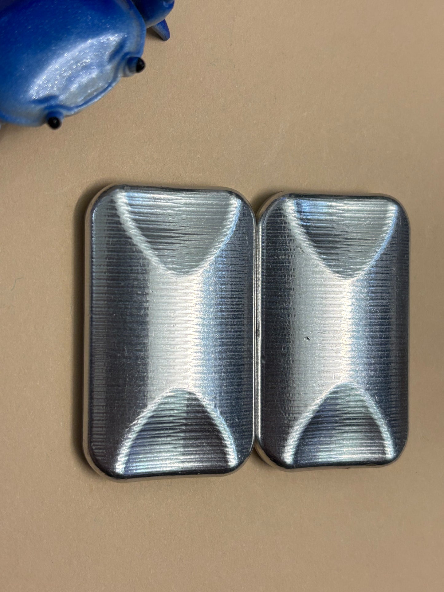 Kind Industries - Scoop slider - Aluminum / SS - fidget toy