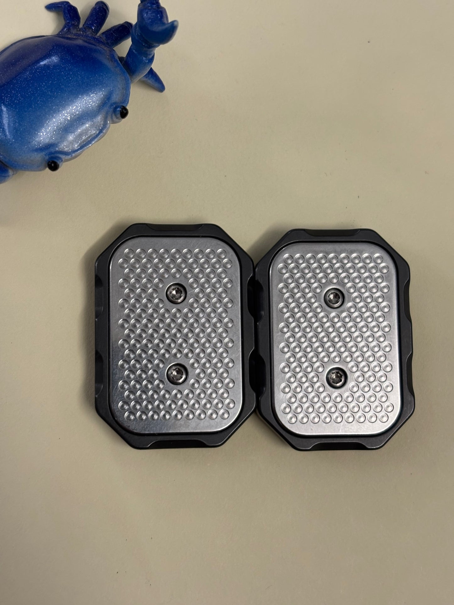 Magnus 2 click turtle slider - zirc/SS - fidget toy