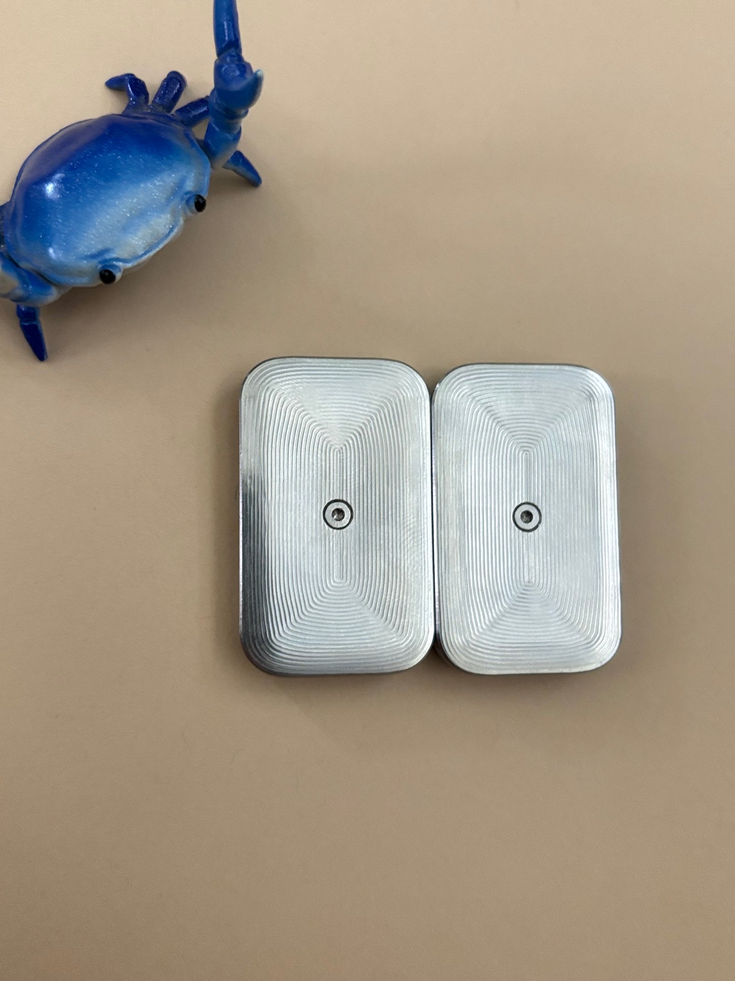 Moduswork Rapt MVS asymmetrical - ss  - slider - fidget toy