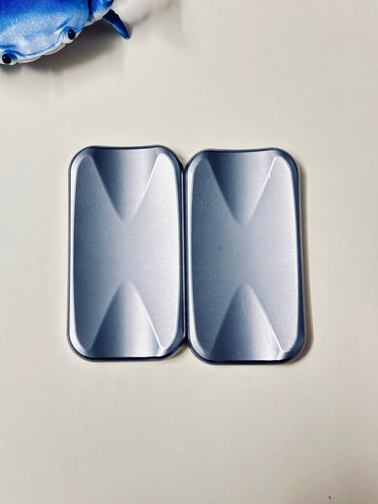 UQH - Wispy slider -  titanium with teflon plates - Fidget toy