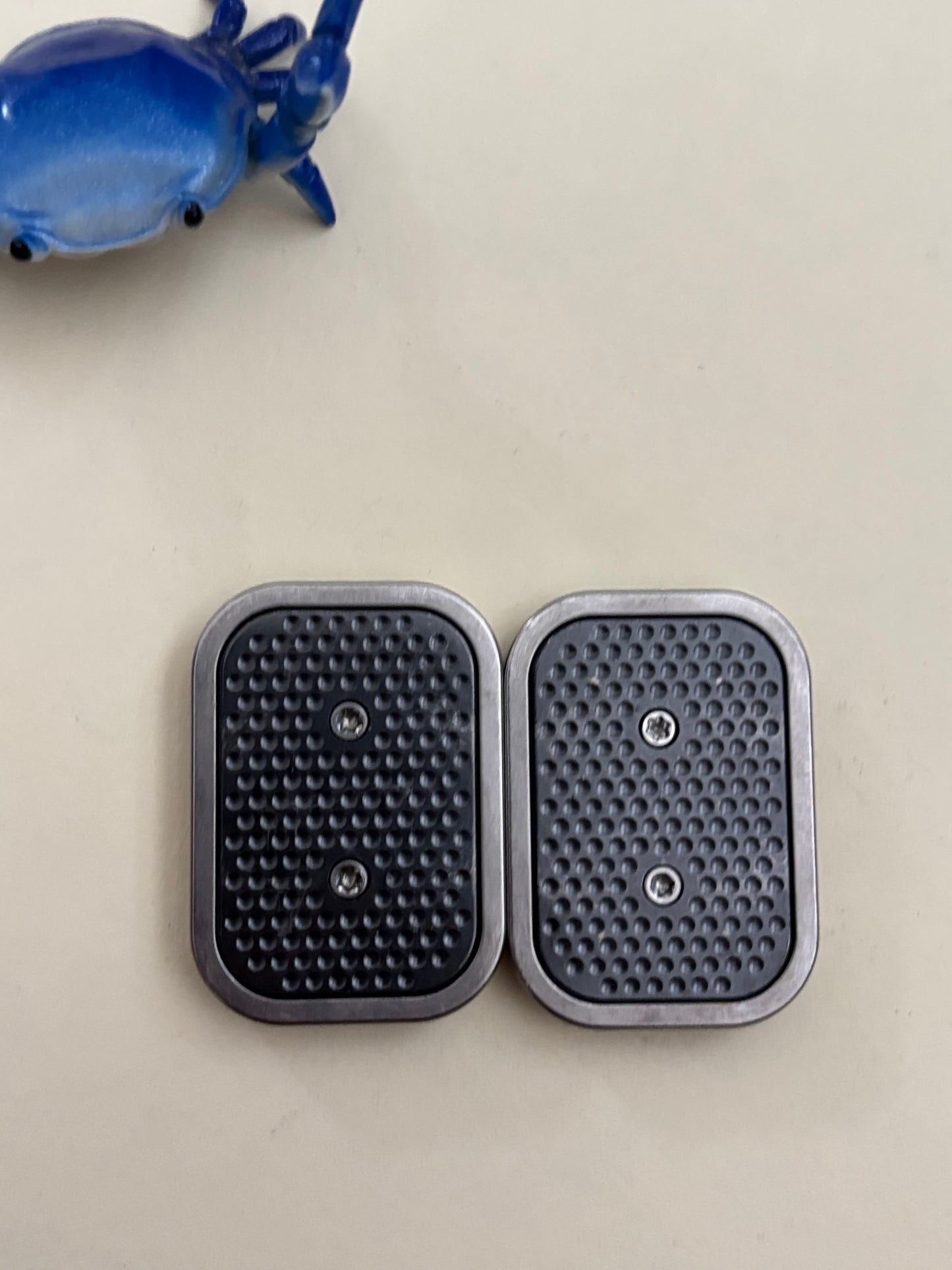 Magnus titanium toad X 2 click slider with zirc plates