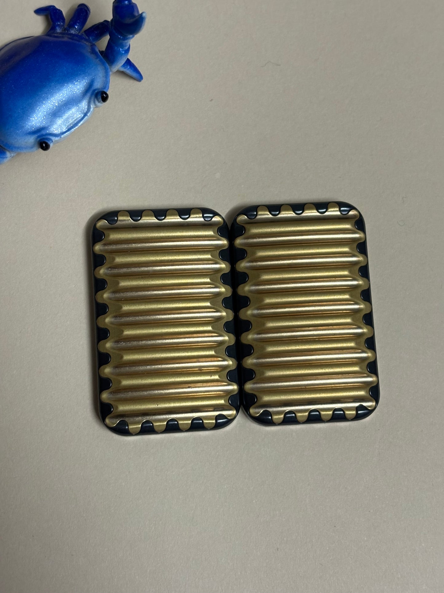 Magnus Crinkle Brass/zirc slider with SS plates