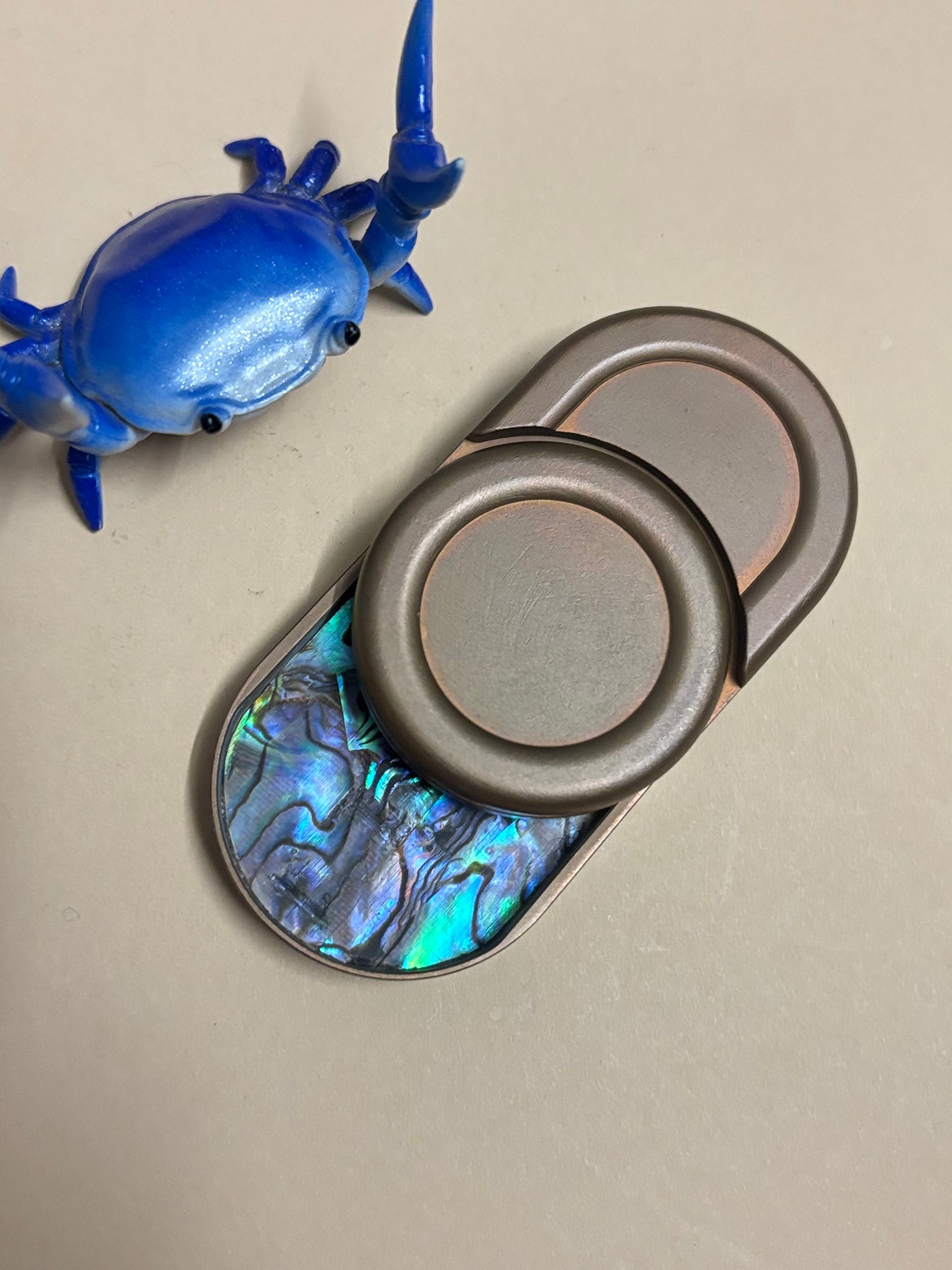 ACEDC x Gobigger - Milkia - Bronze - fidget slider - fidget toy