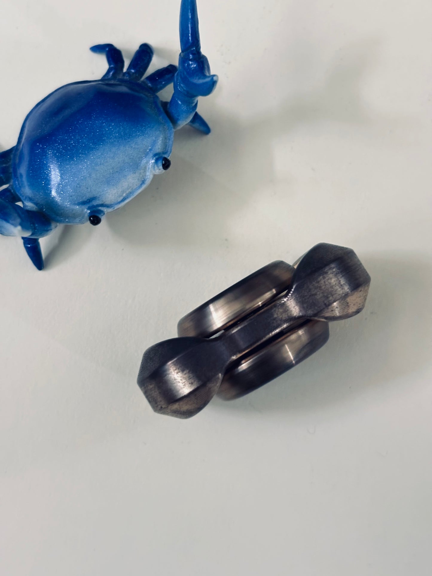 Indy Thicc - chelsea LP-S (954 bronze) - fidget spinner - fidget toy