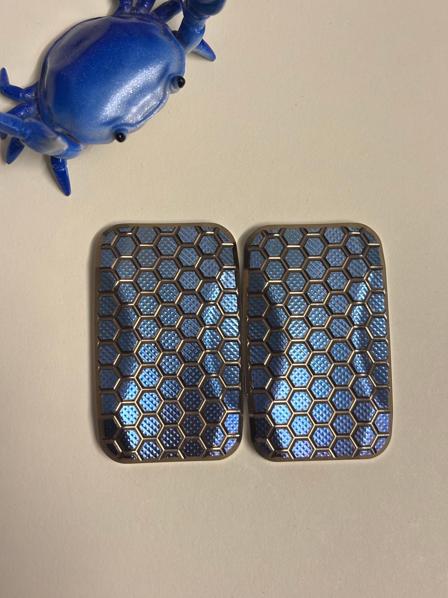 Magnus maglab squash toad - TI with SS plate - fidget toy