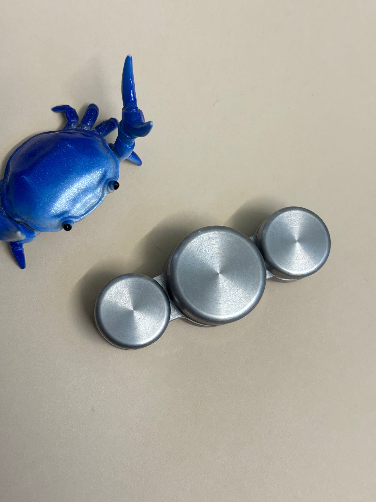 OTTO - Flick bar w  - fidget spinner - fidget toy