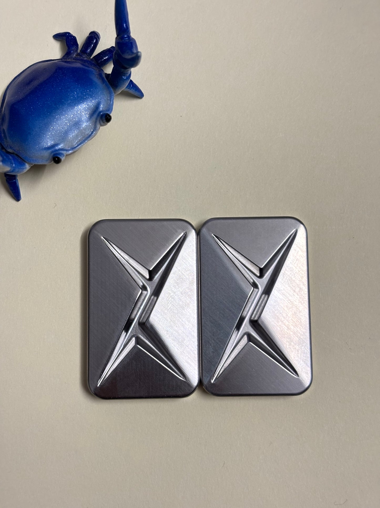Yedc breakthrough ti slider with SS plates - haptic fidget toy
