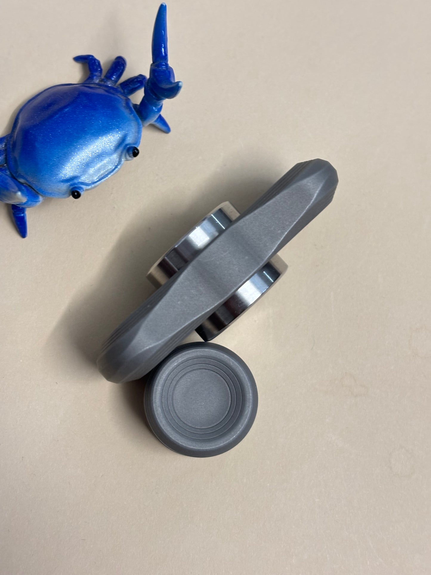 2R phantom XL - tungsten - fidget spinner /  fidget toy