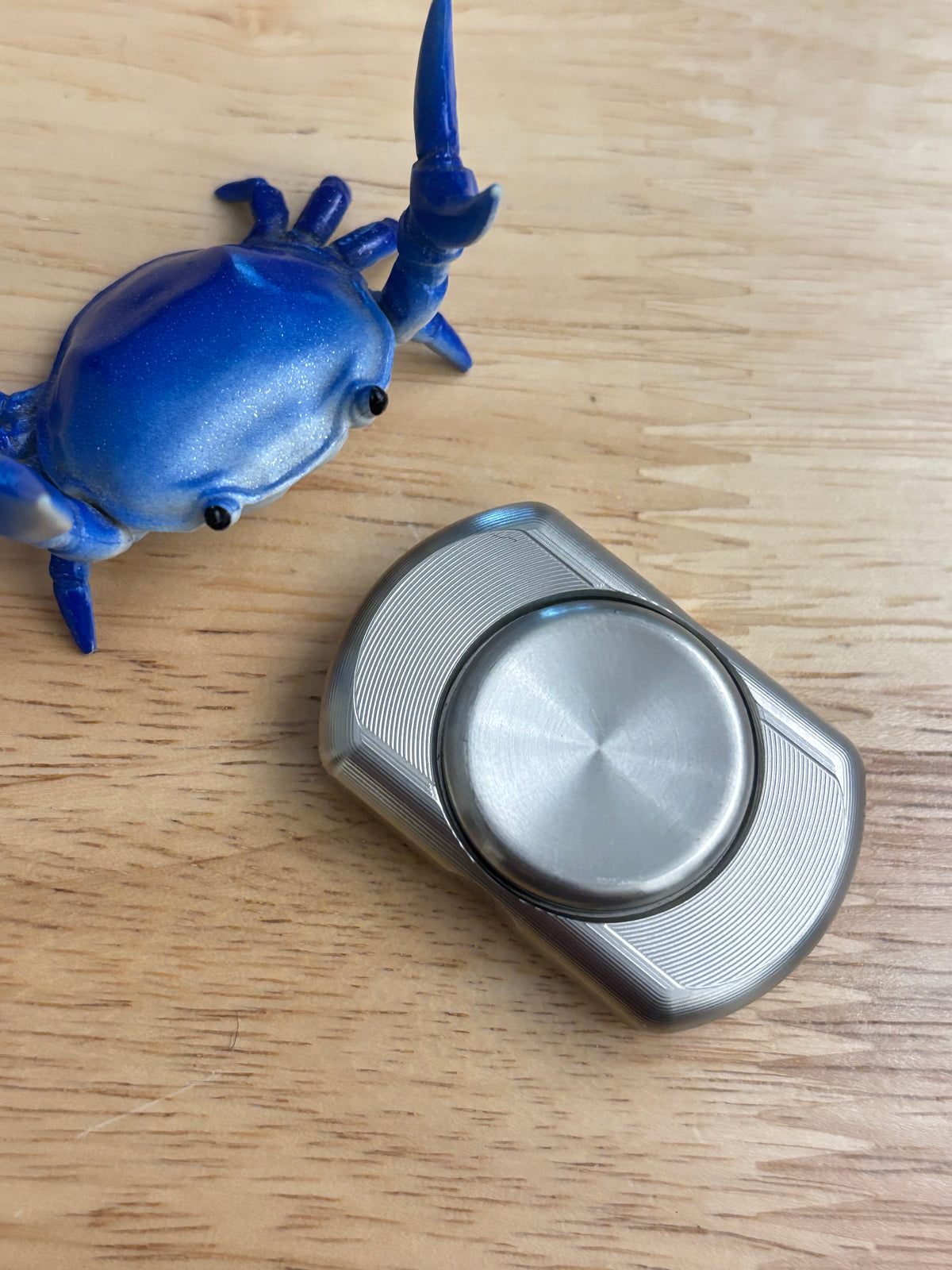 UQH - Pavilion - TI - fidget spinner - Fidget toy