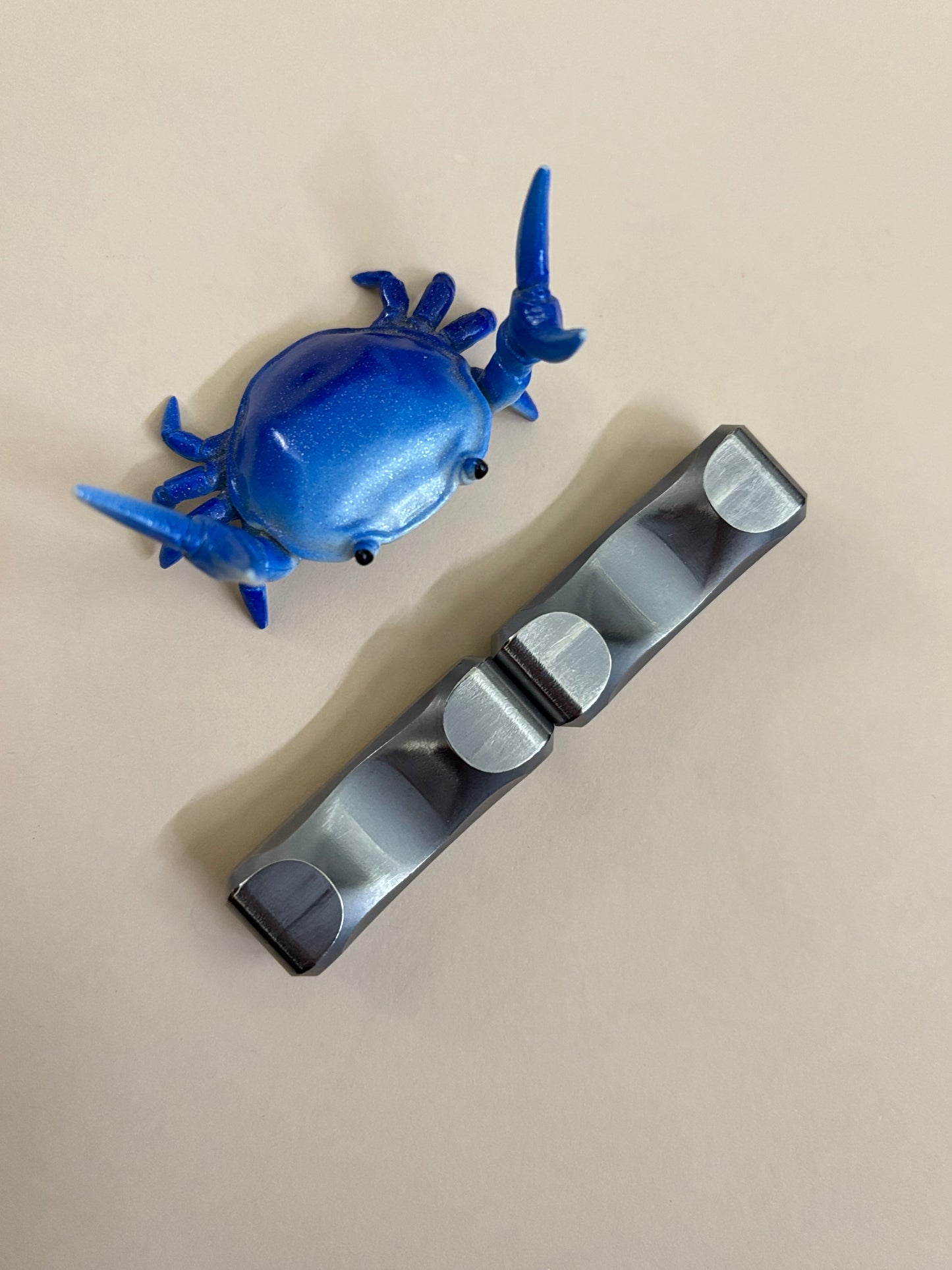 UQH - Gravity clicker  -  micro - TI - Fidget toy