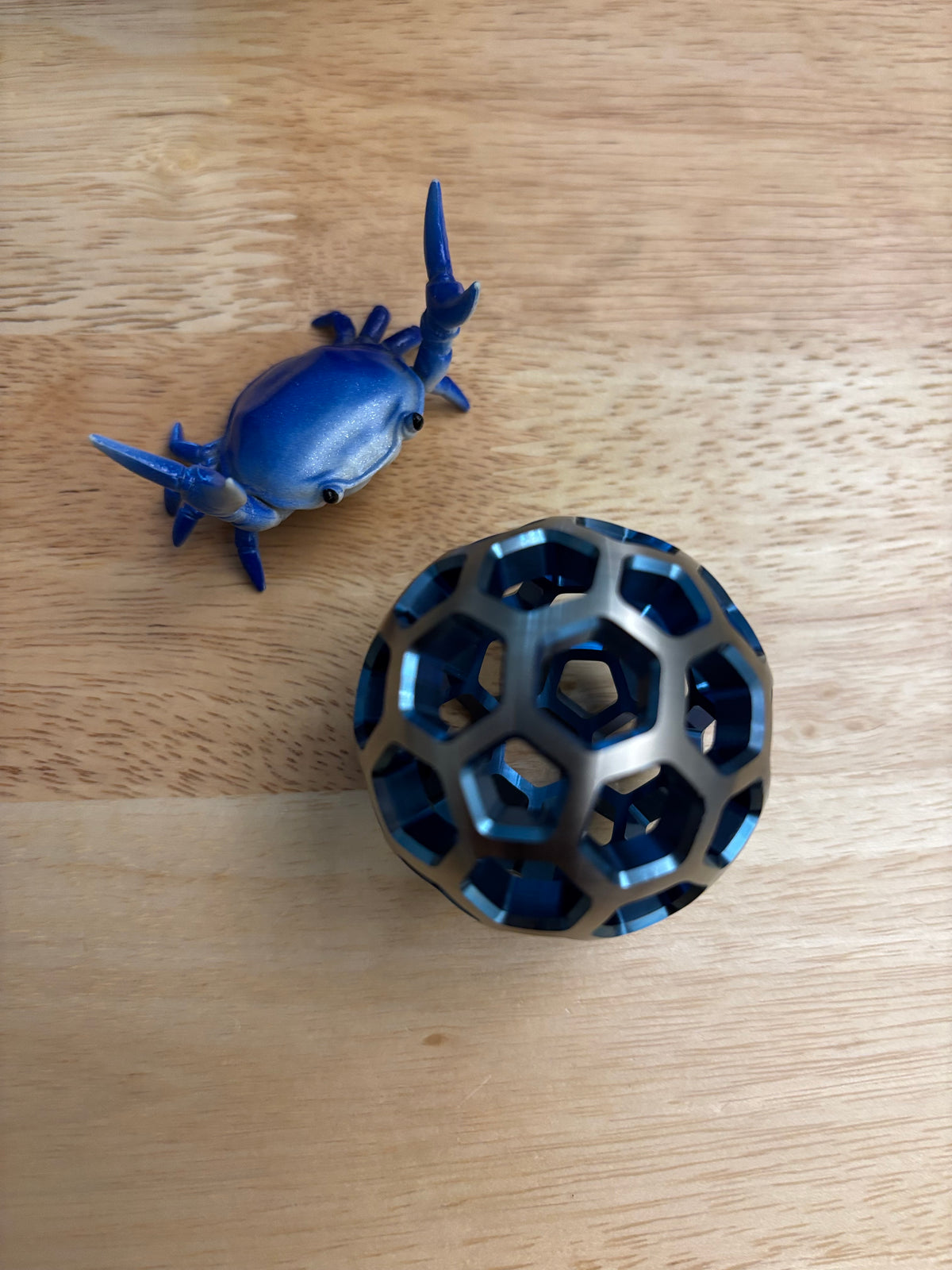 Magnus Magball TI - fidget toy