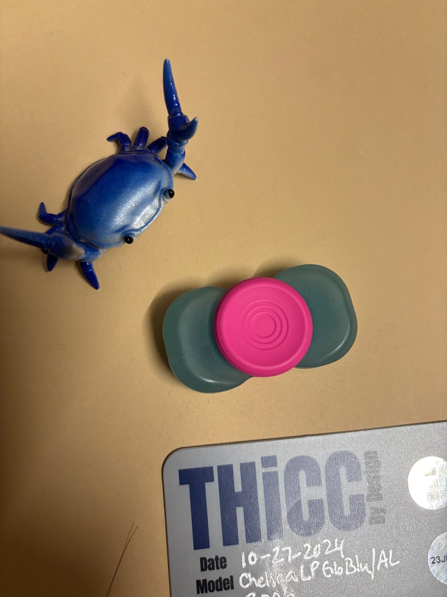 Indy Thicc - chelsea LP (resin with alum button) - fidget spinner - fidget toy