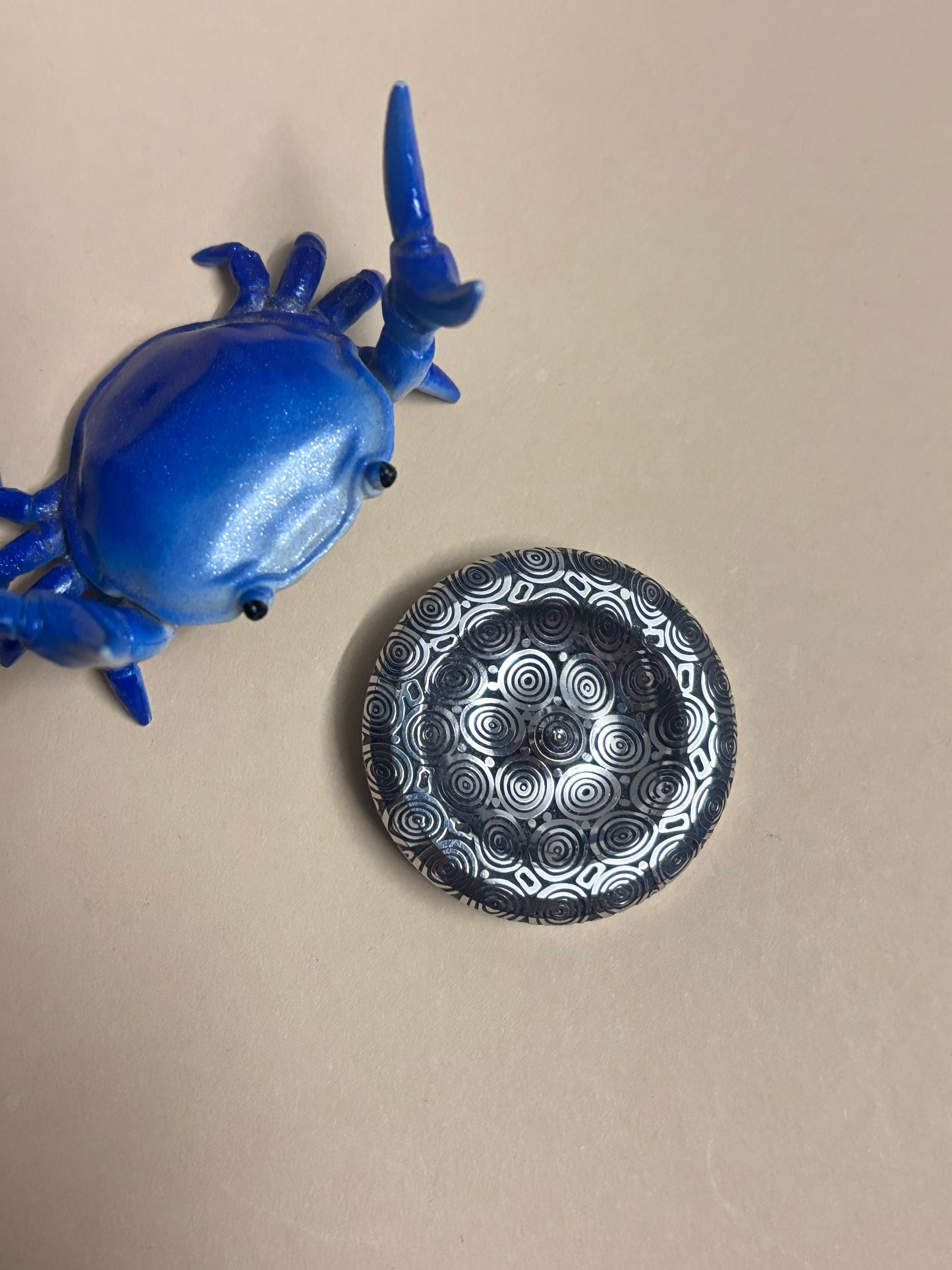 njthandpower NJT - mini mount damasteel - haptic coin - fidget toy