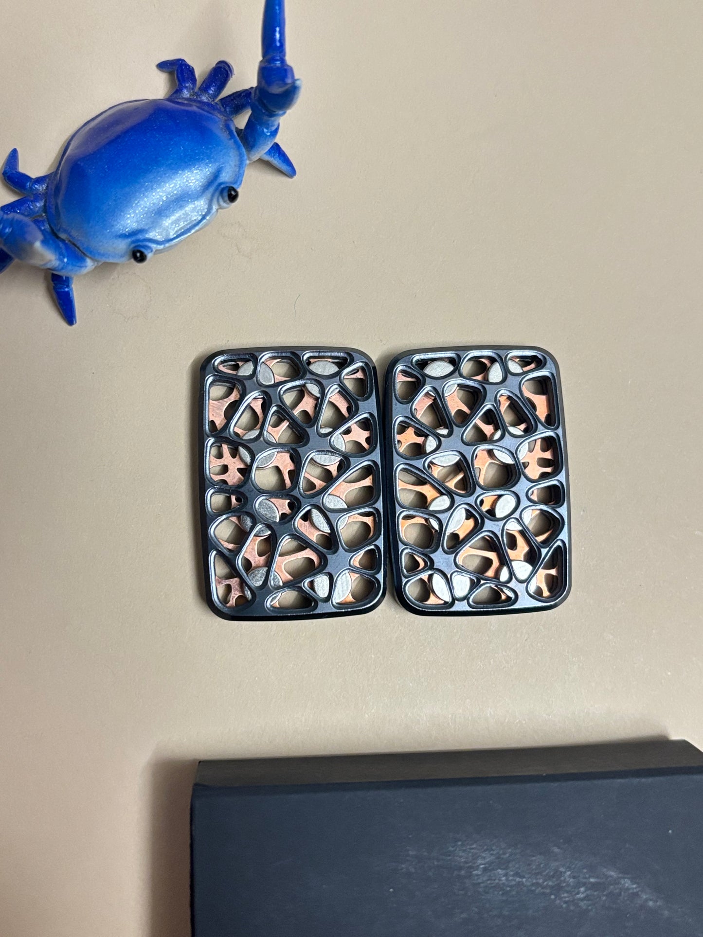 Compoform V3 Flip Filigree - titanium slider