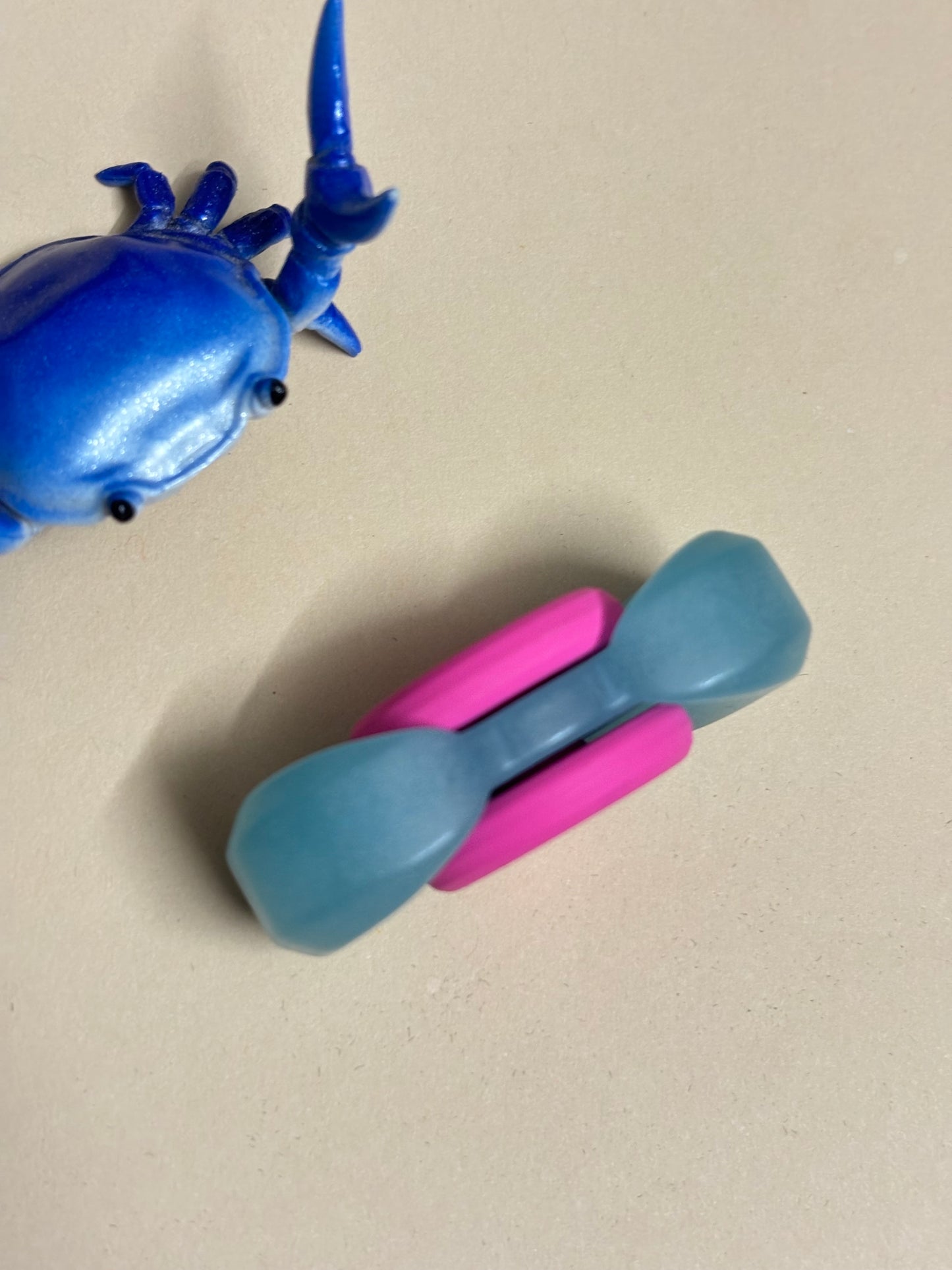 Indy Thicc - chelsea LP (resin with alum button) - fidget spinner - fidget toy