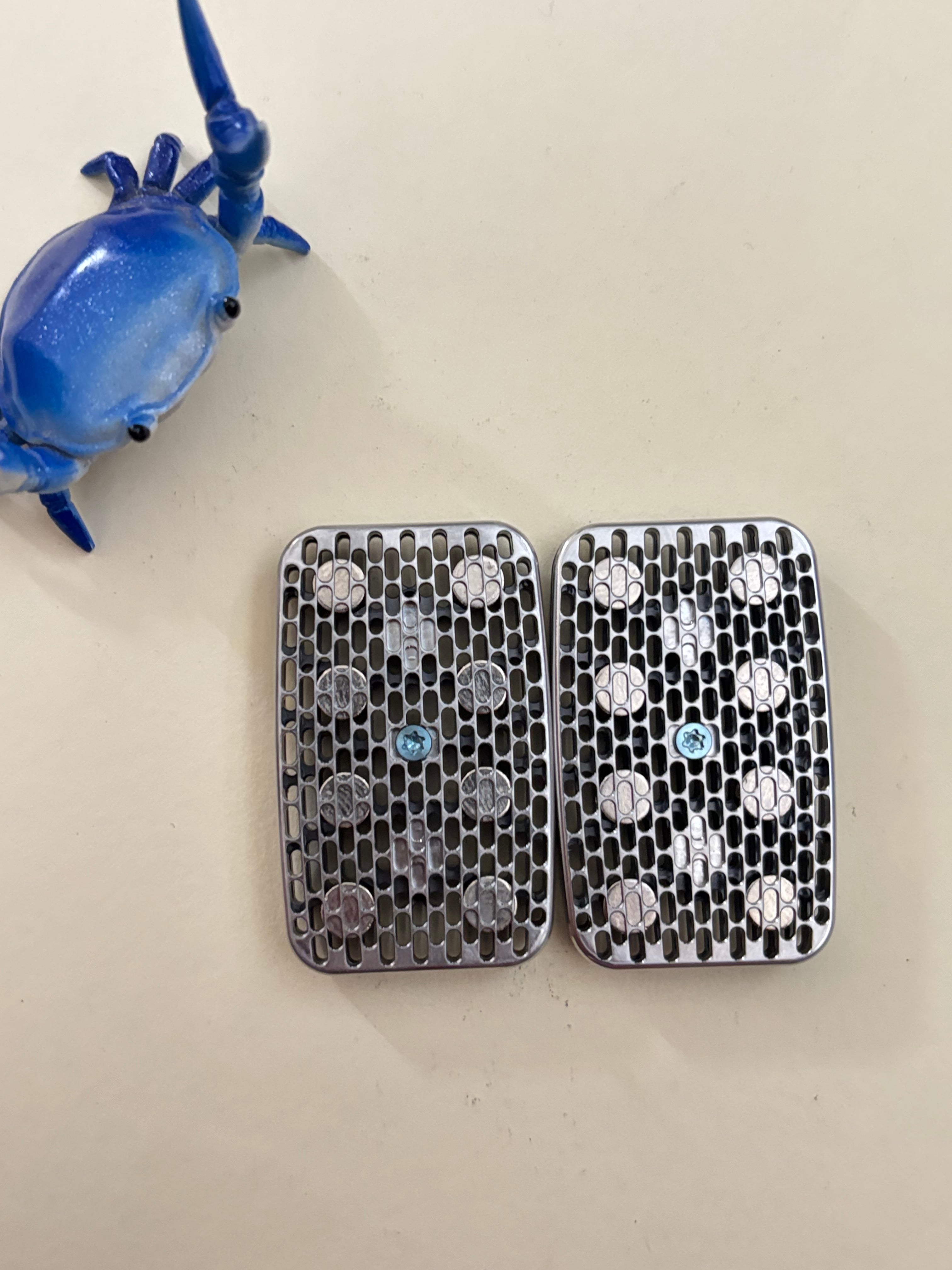 MAGNUS Radiator Zirconium フィジェットトイ Magnus radiator - zirc with SS plate - fidget toy – Plants Wake You Up