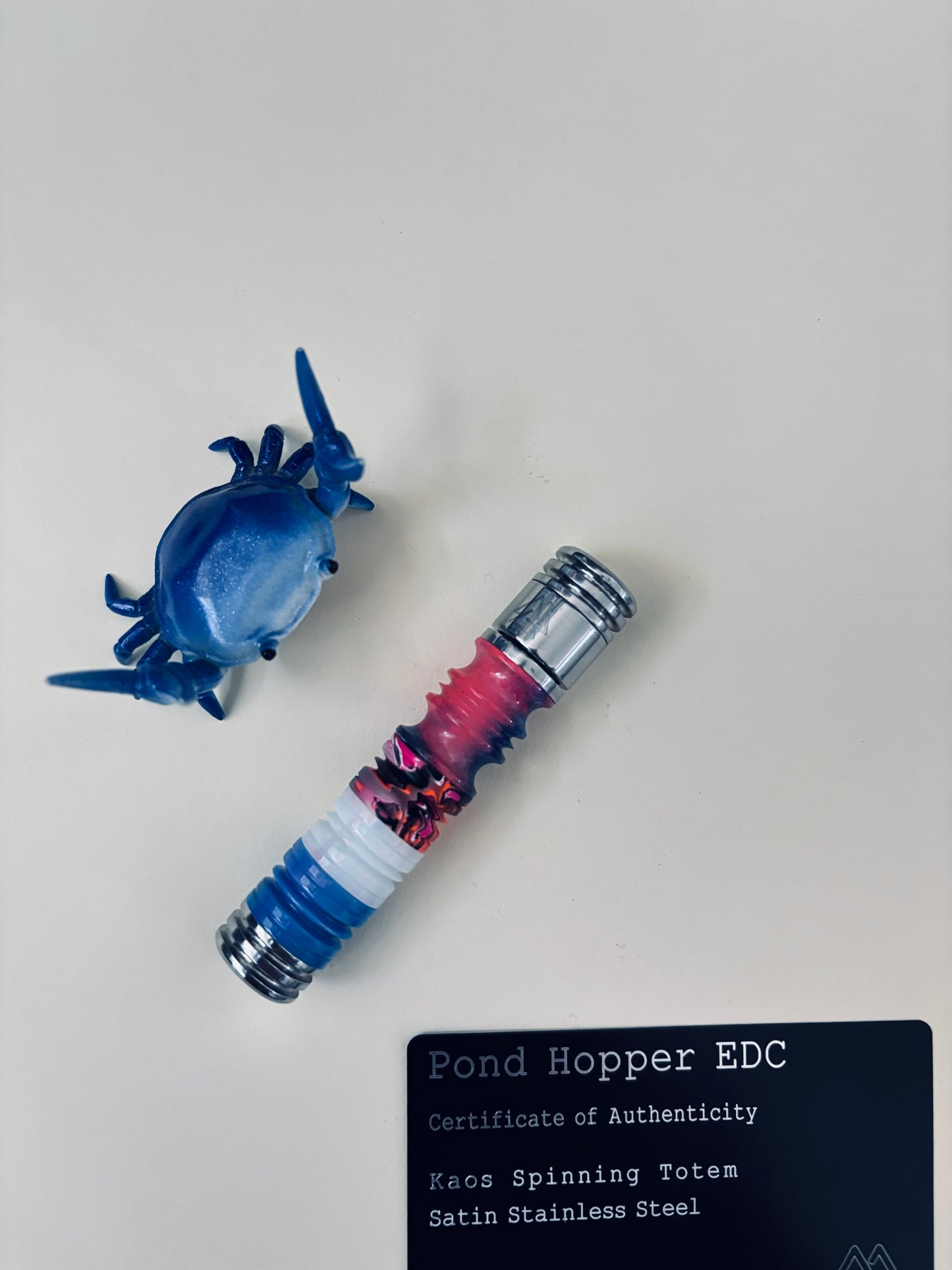 Pondhopper - Kaos spinning totem Satin SS spin stick - fidget toy